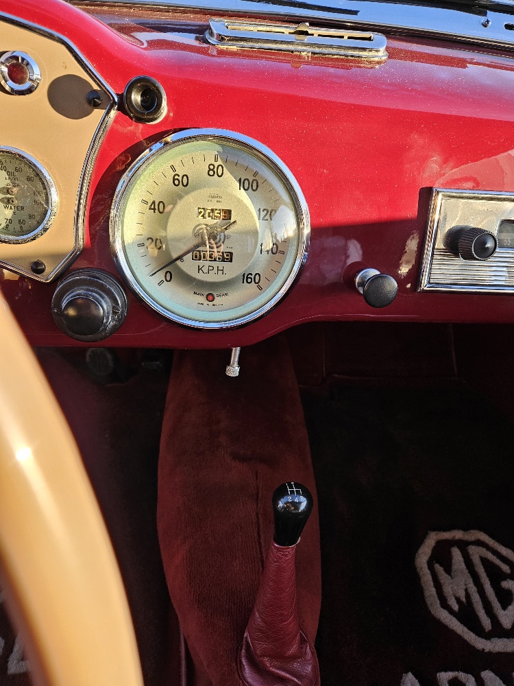 MG Arnolt-image-13