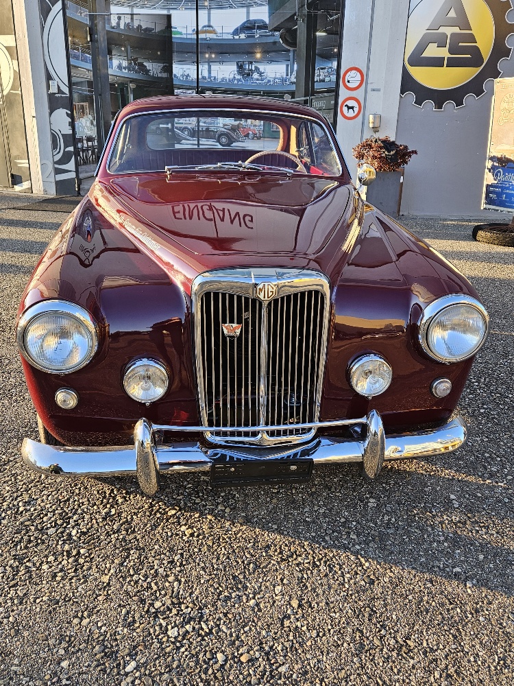 MG Arnolt