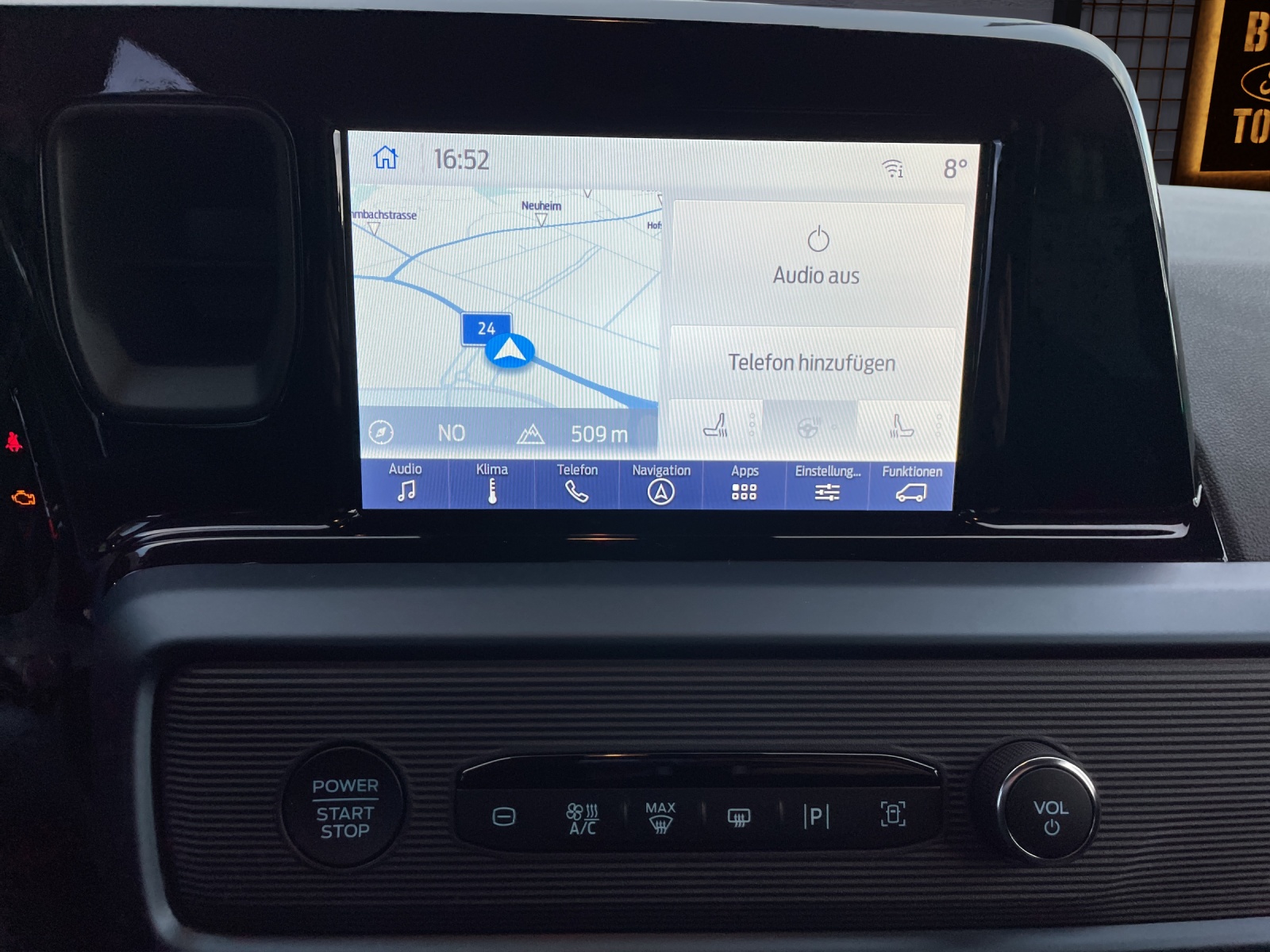 FORD TOURNEO COURIERier 1.0i EcoBoost 125 PS Active AUTOMAT-image-11