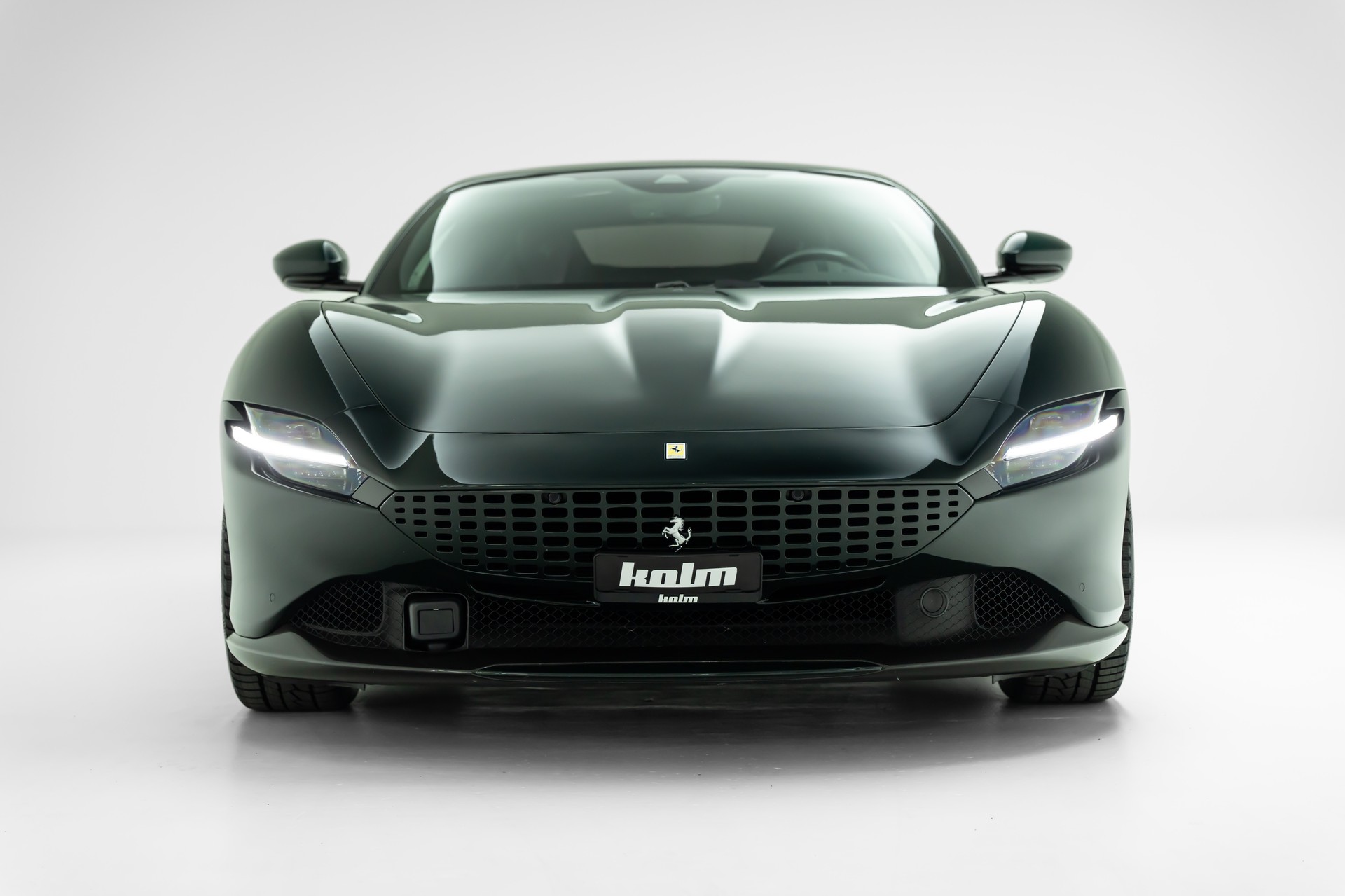 FERRARI Roma 3.9 V8 T-showroom-element-1