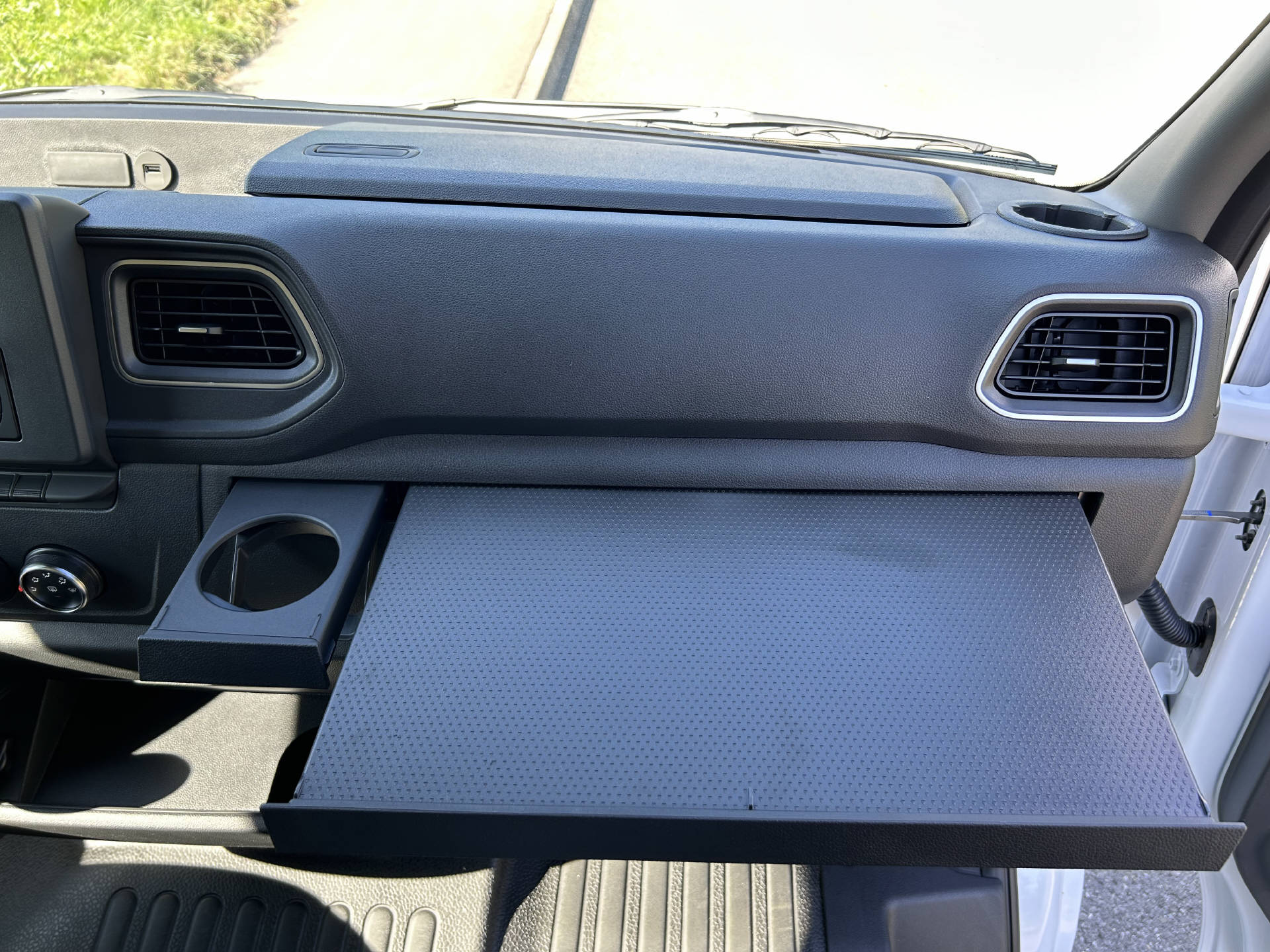 RENAULT Master E-Tech 3.5t EV 52kWh L2H2-image-14
