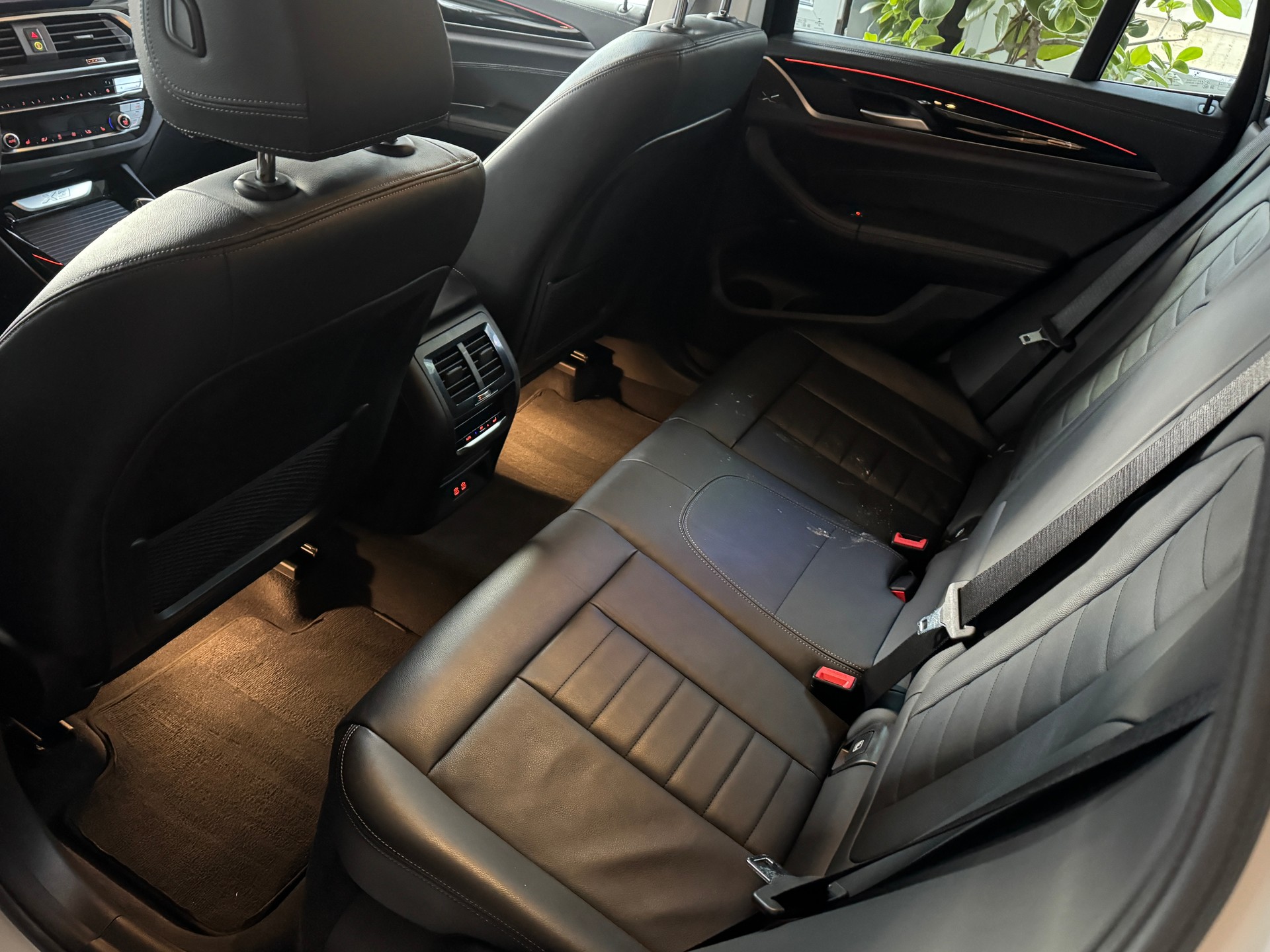 BMW X3 xDrive 48V 20d Luxury Line Steptronic-image-9
