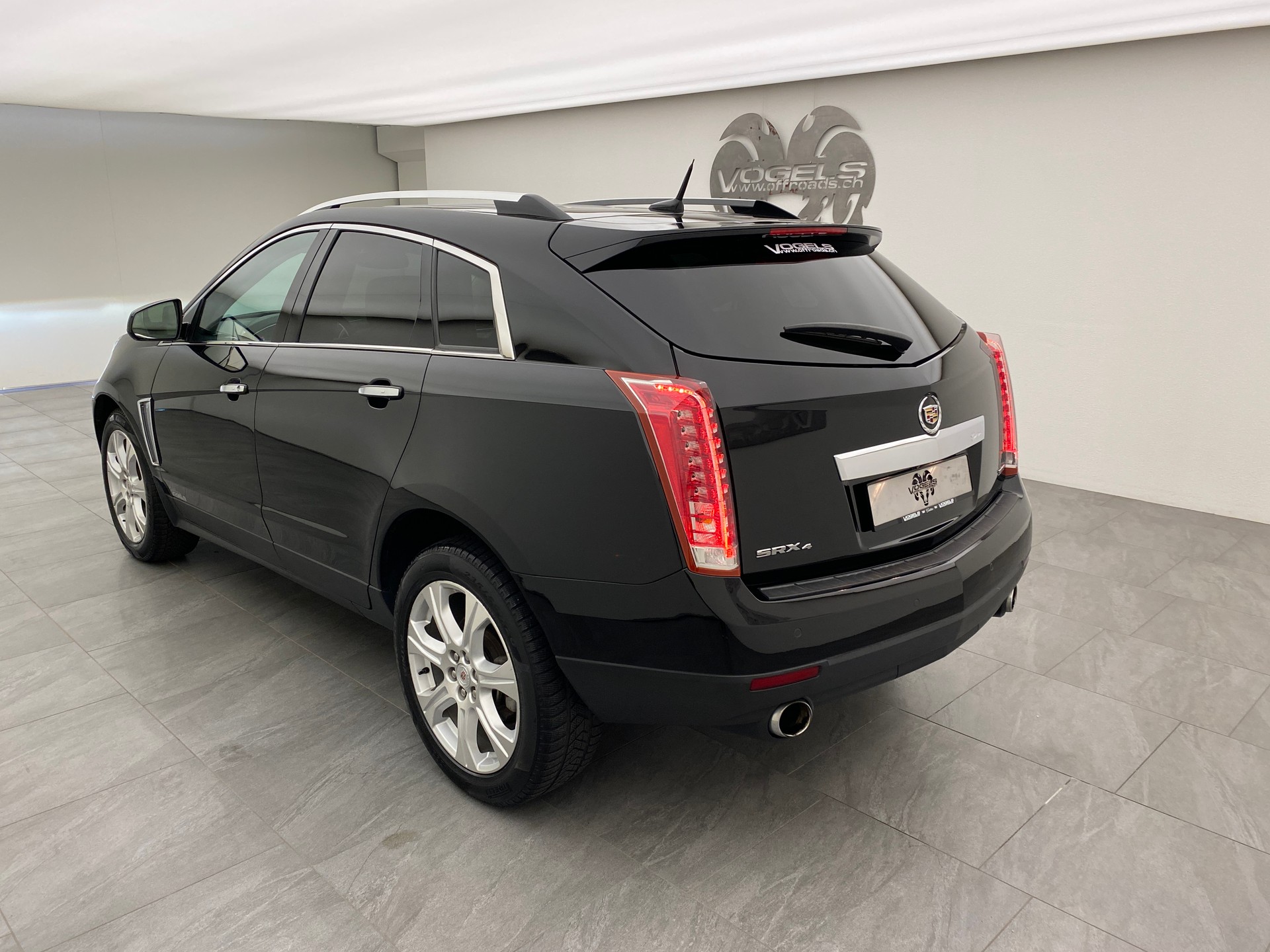 CADILLAC SRX 3.6 V6 AWD-image-5