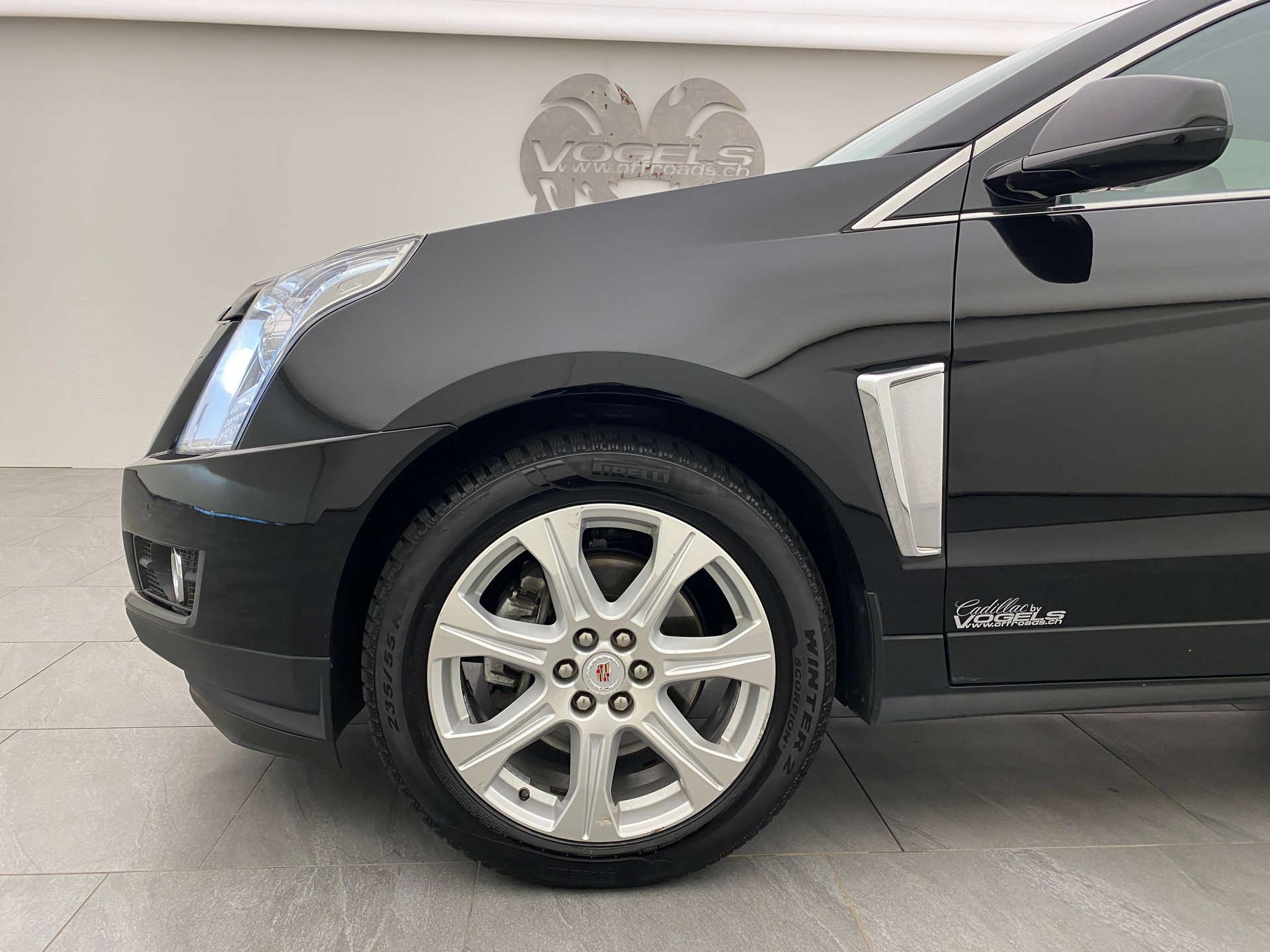 CADILLAC SRX 3.6 V6 AWD-image-6