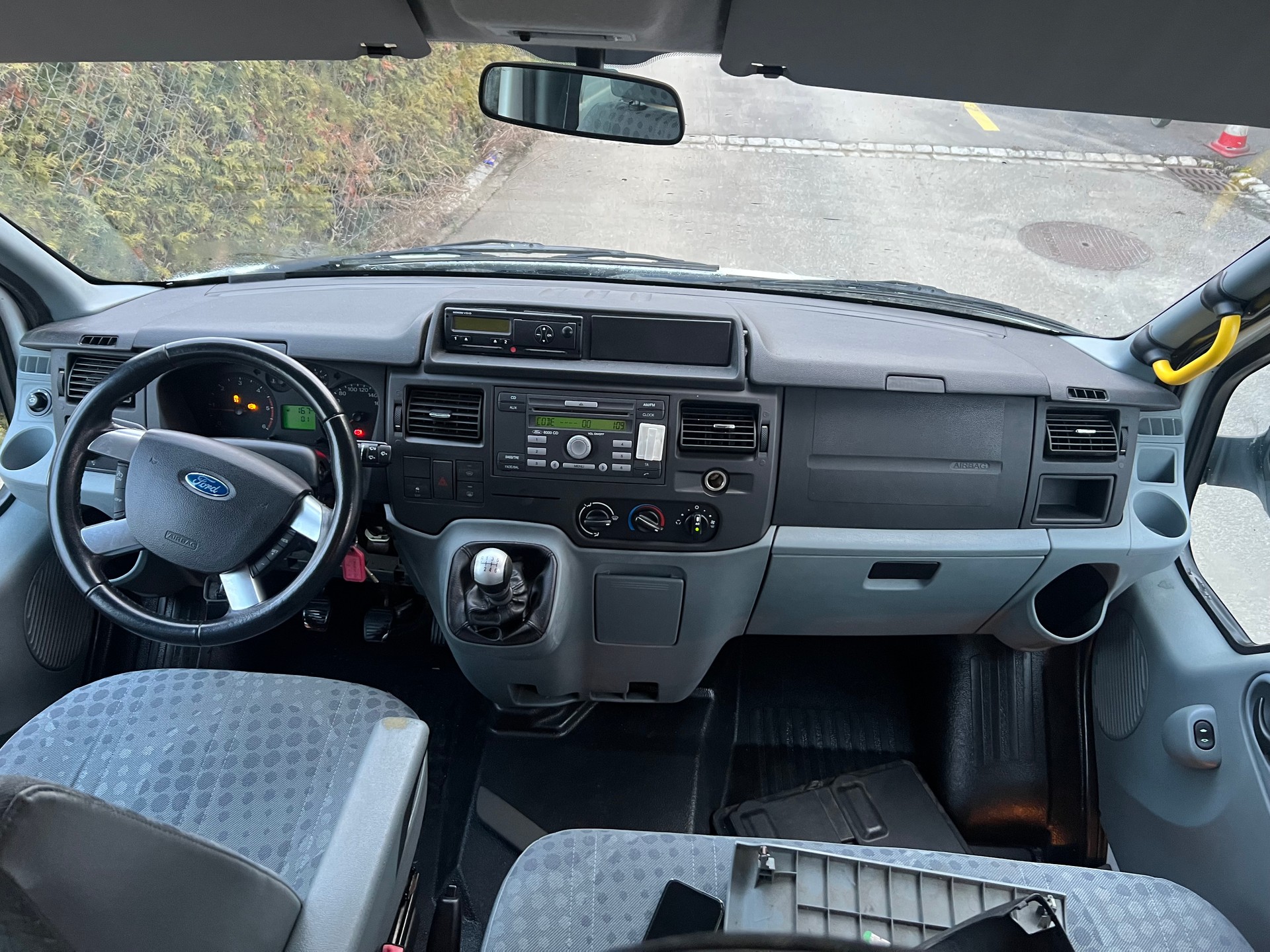 FORD Transit 2.4 TDCi Bus M2 350L Trend 14Pl.-image-8