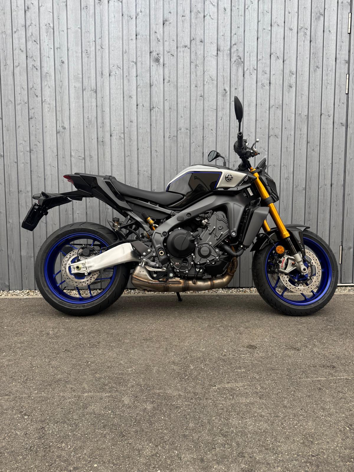 YAMAHA MT-09 SP-image-0