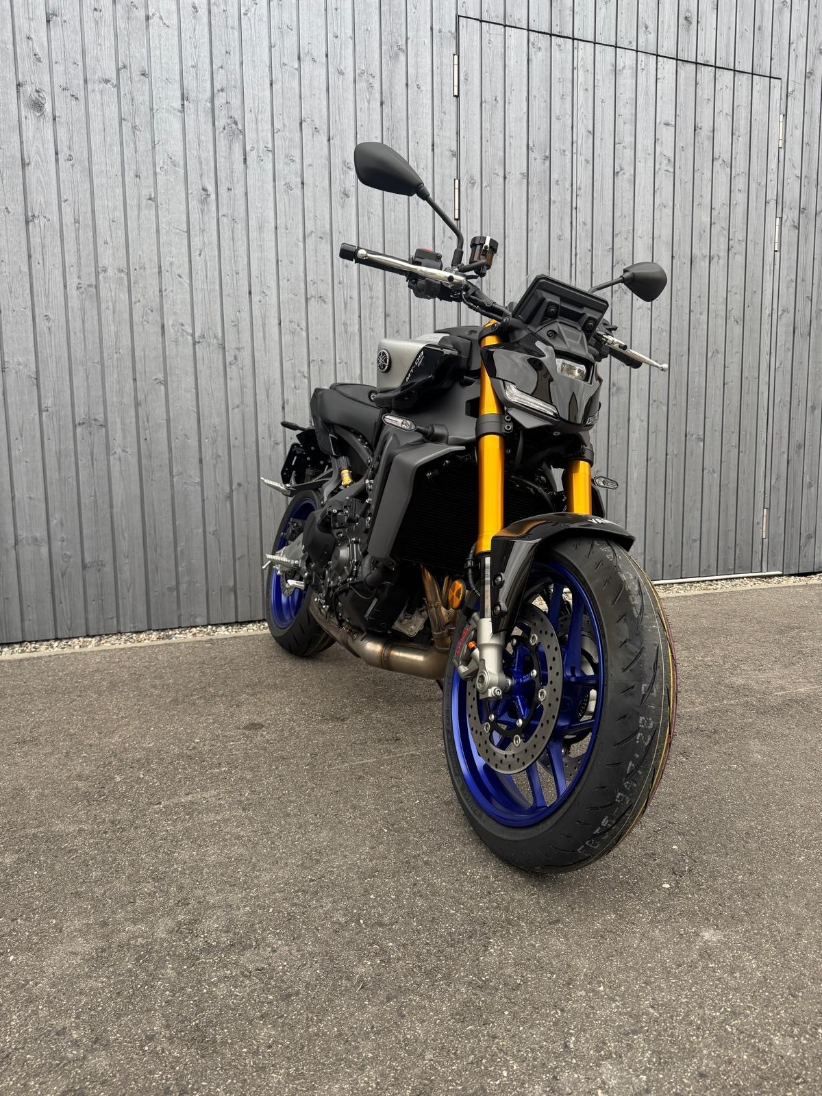 YAMAHA MT-09 SP-image-1