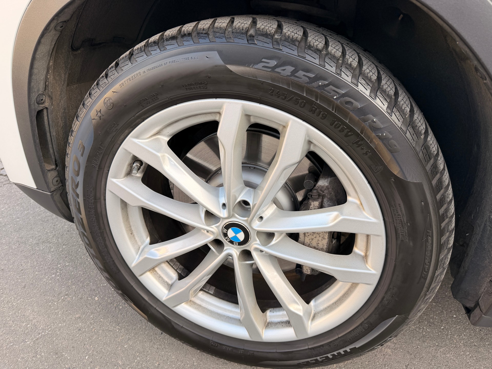 BMW X4 xDrive 30i Steptronic-image-13