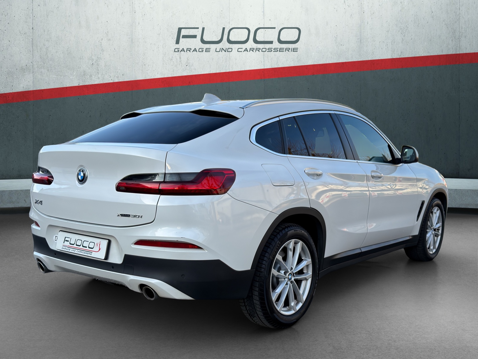 BMW X4 xDrive 30i Steptronic-showroom-element-3