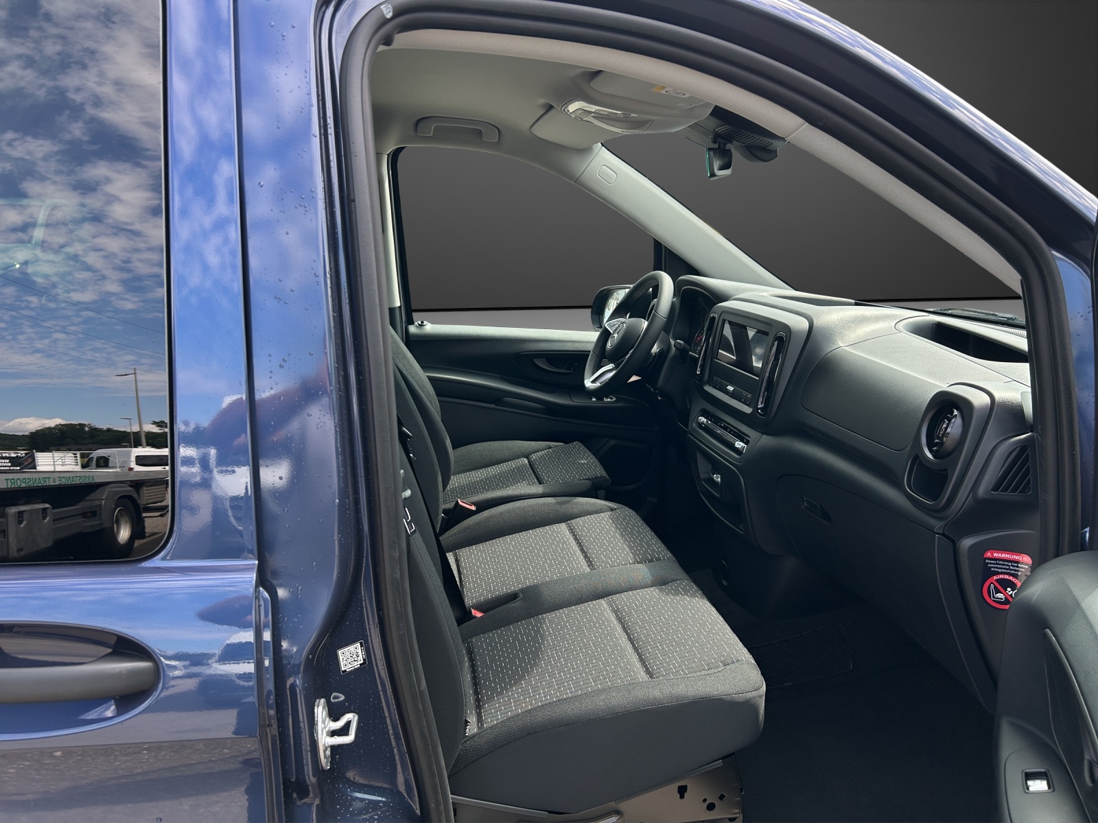 MERCEDES-BENZ Vito 119 CDI Lang Tourer 9G-Tronic 4M Pro-image-9