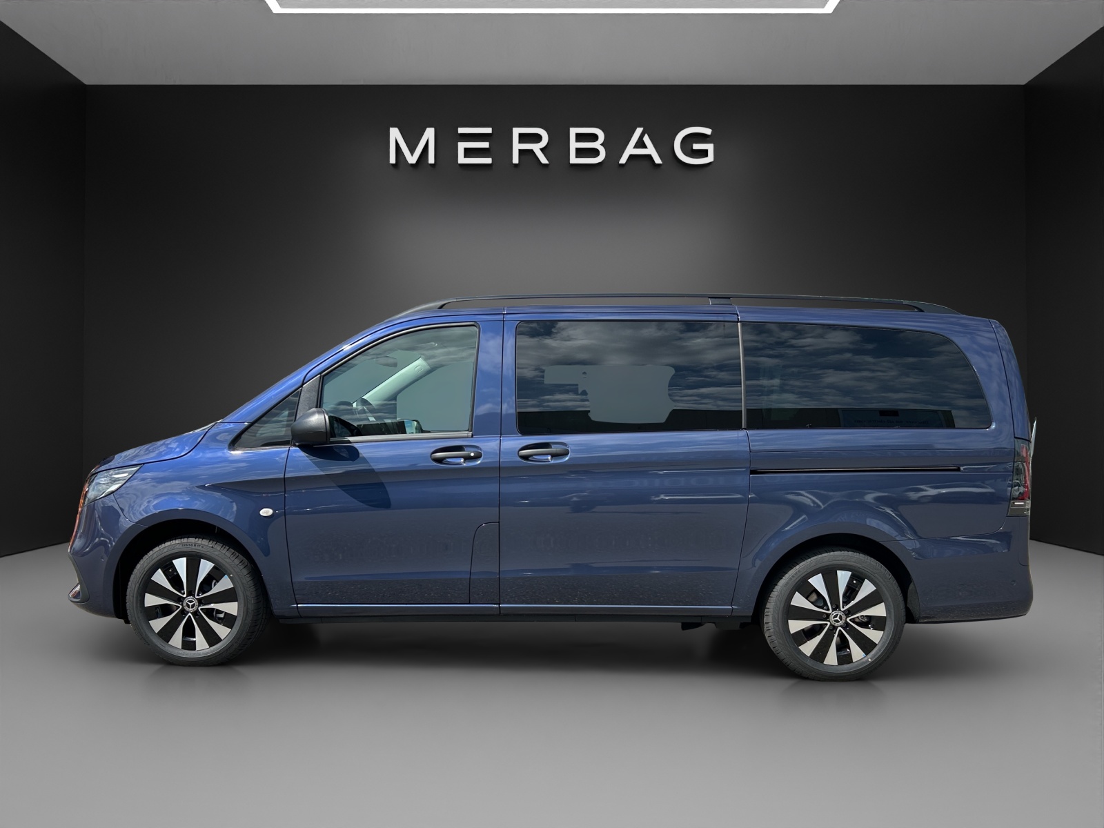 MERCEDES-BENZ Vito 119 CDI Lang Tourer 9G-Tronic 4M Pro-image-2