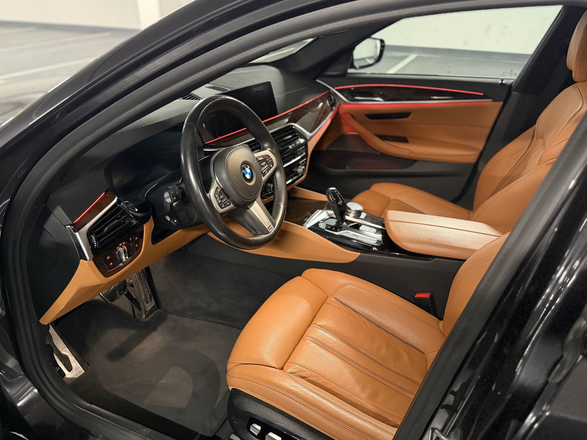 BMW 530d xDrive Touring Sport Line Steptronic-image-5