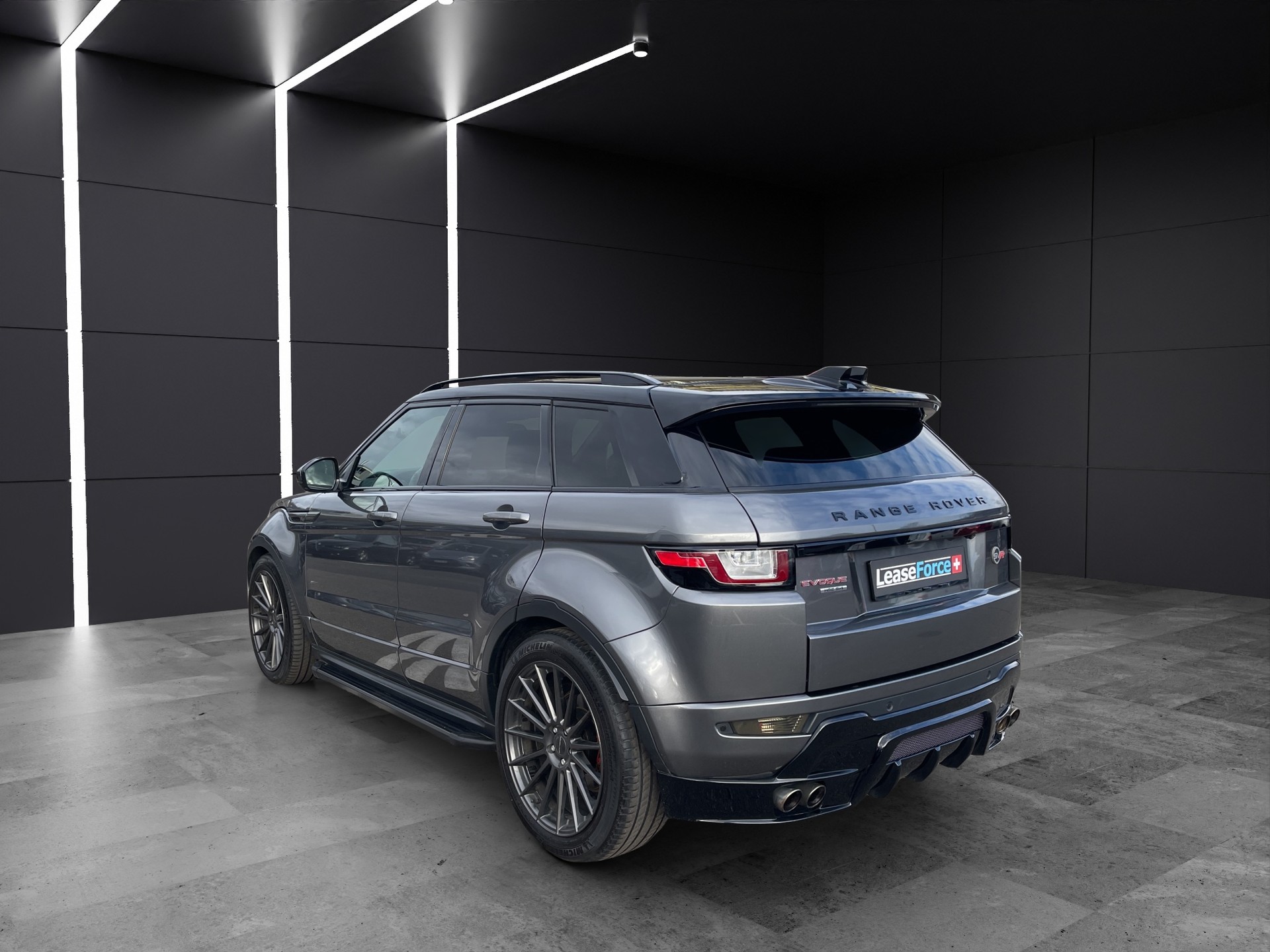 LAND ROVER Range Rover Evoque 2.0 Si4 Autobiography AT9-image-2
