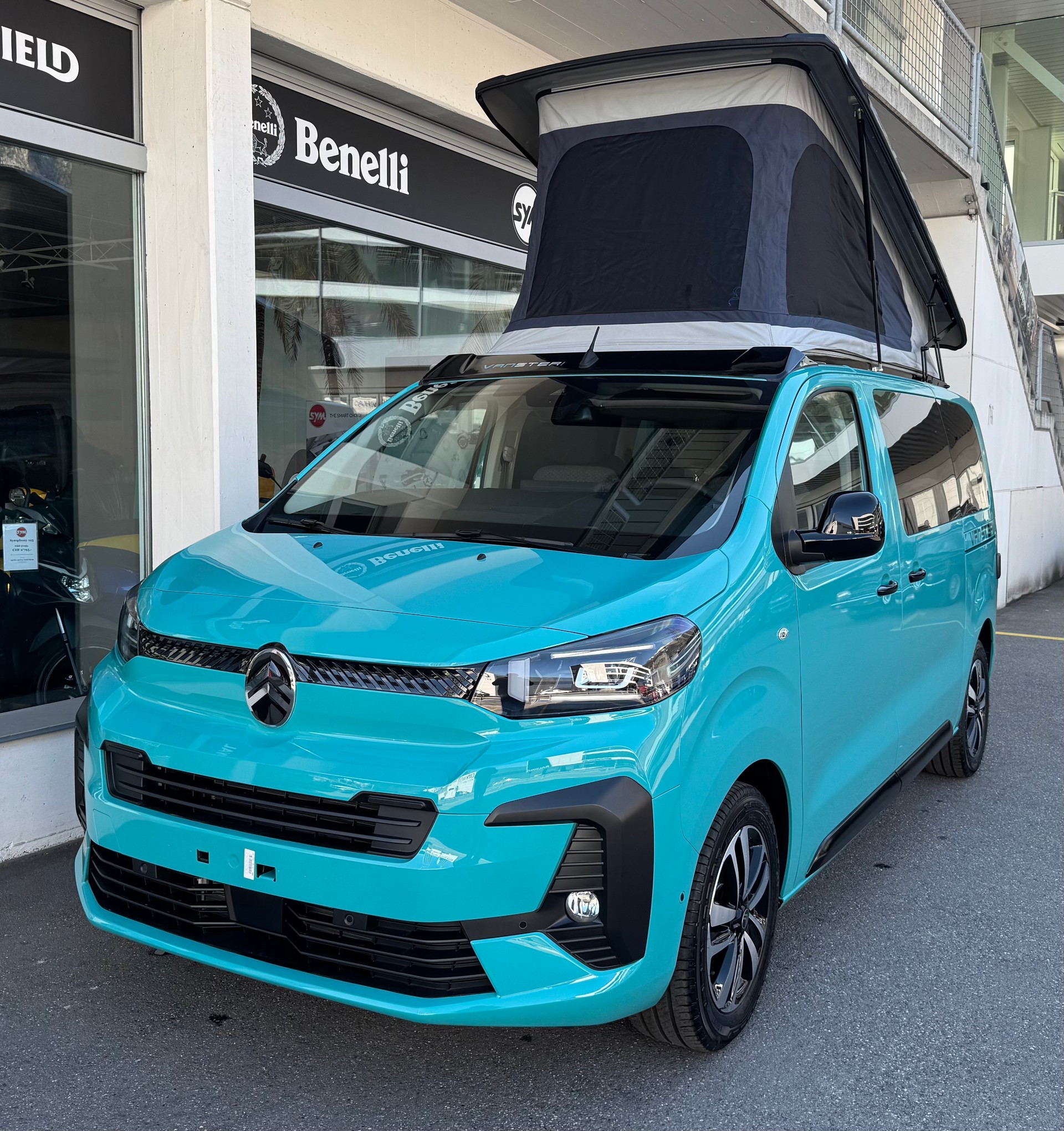 CITROEN PÖSSL Vanster BlueHDI 145 PS-image-9