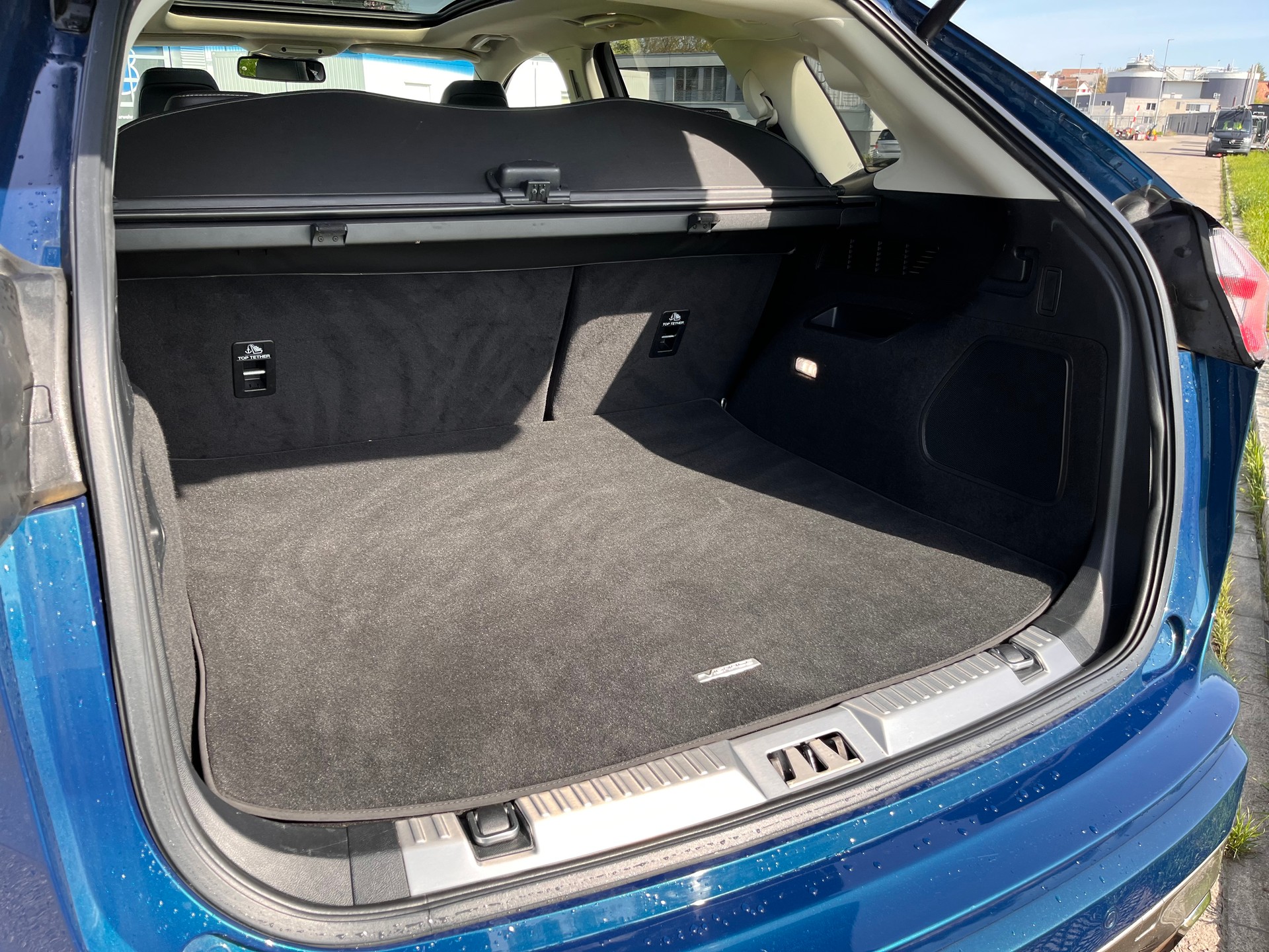 FORD Edge 2.0 EcoBlue Vignale 4WD Automatic * IN DARK PERSION GREEN - STANDHEIZUNG *-image-18