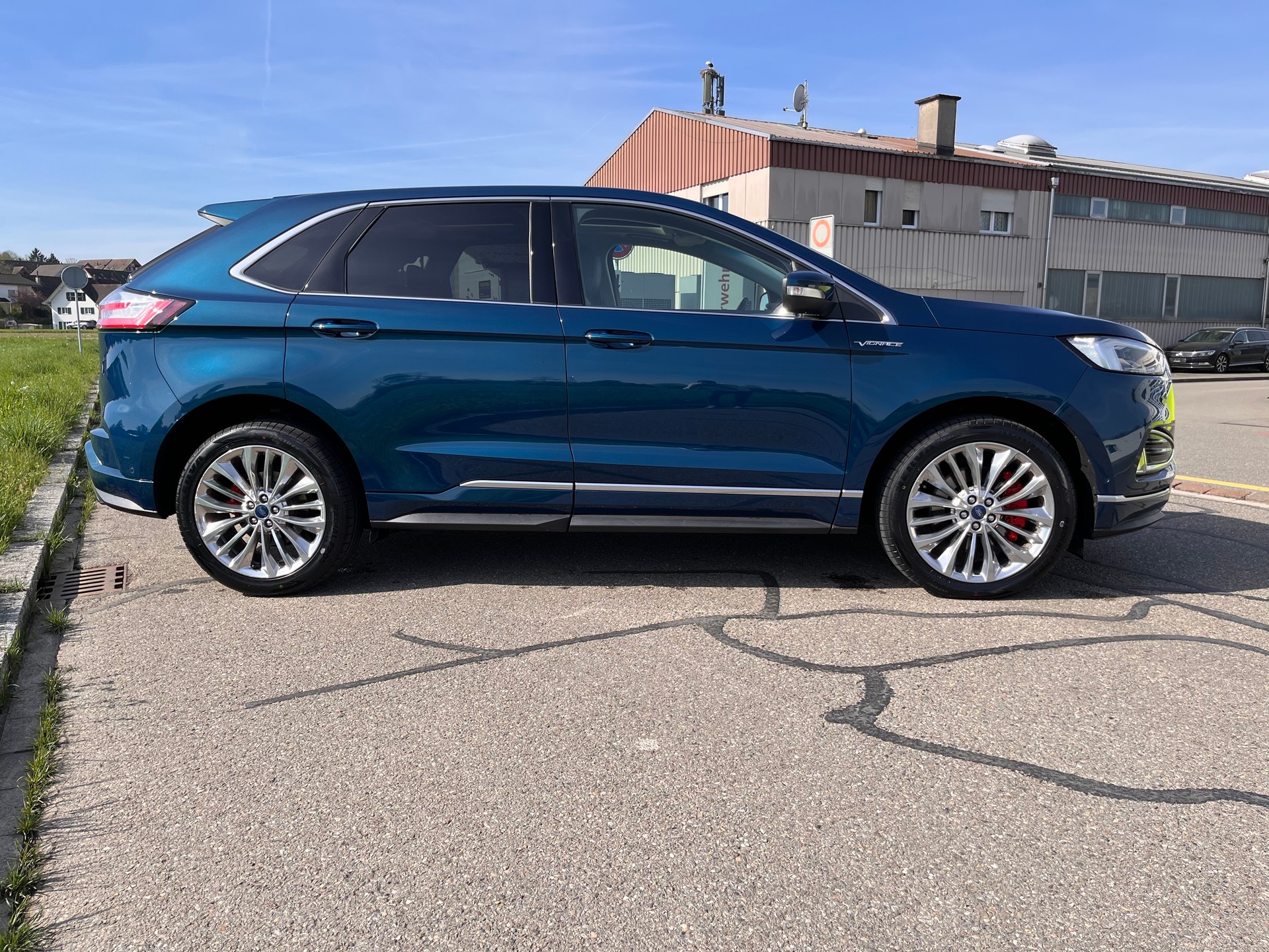 FORD Edge 2.0 EcoBlue Vignale 4WD Automatic * IN DARK PERSION GREEN - STANDHEIZUNG *-image-6