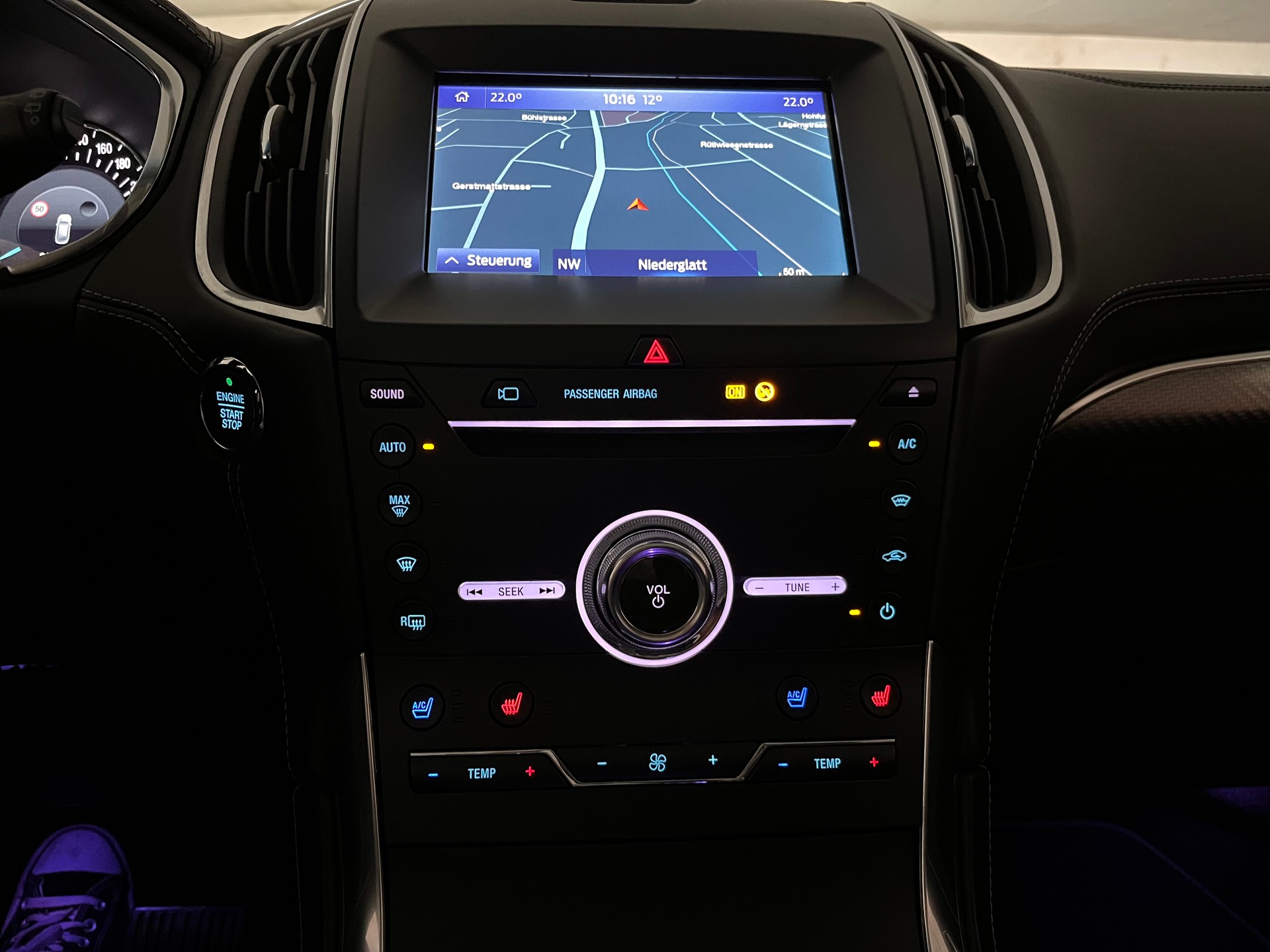 FORD Edge 2.0 EcoBlue Vignale 4WD Automatic * IN DARK PERSION GREEN - STANDHEIZUNG *-image-22