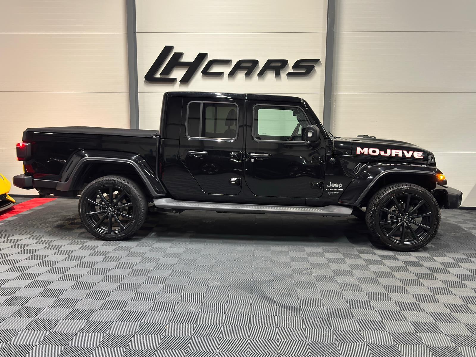 JEEP Gladiator 3.0 D MultiJet Launch Edition-image-4