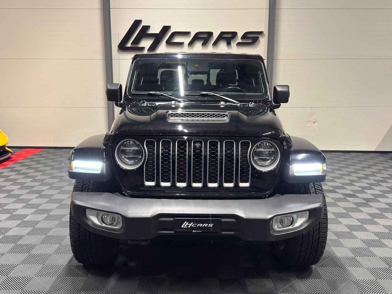 JEEP Gladiator 3.0 D MultiJet Launch Edition-image-6