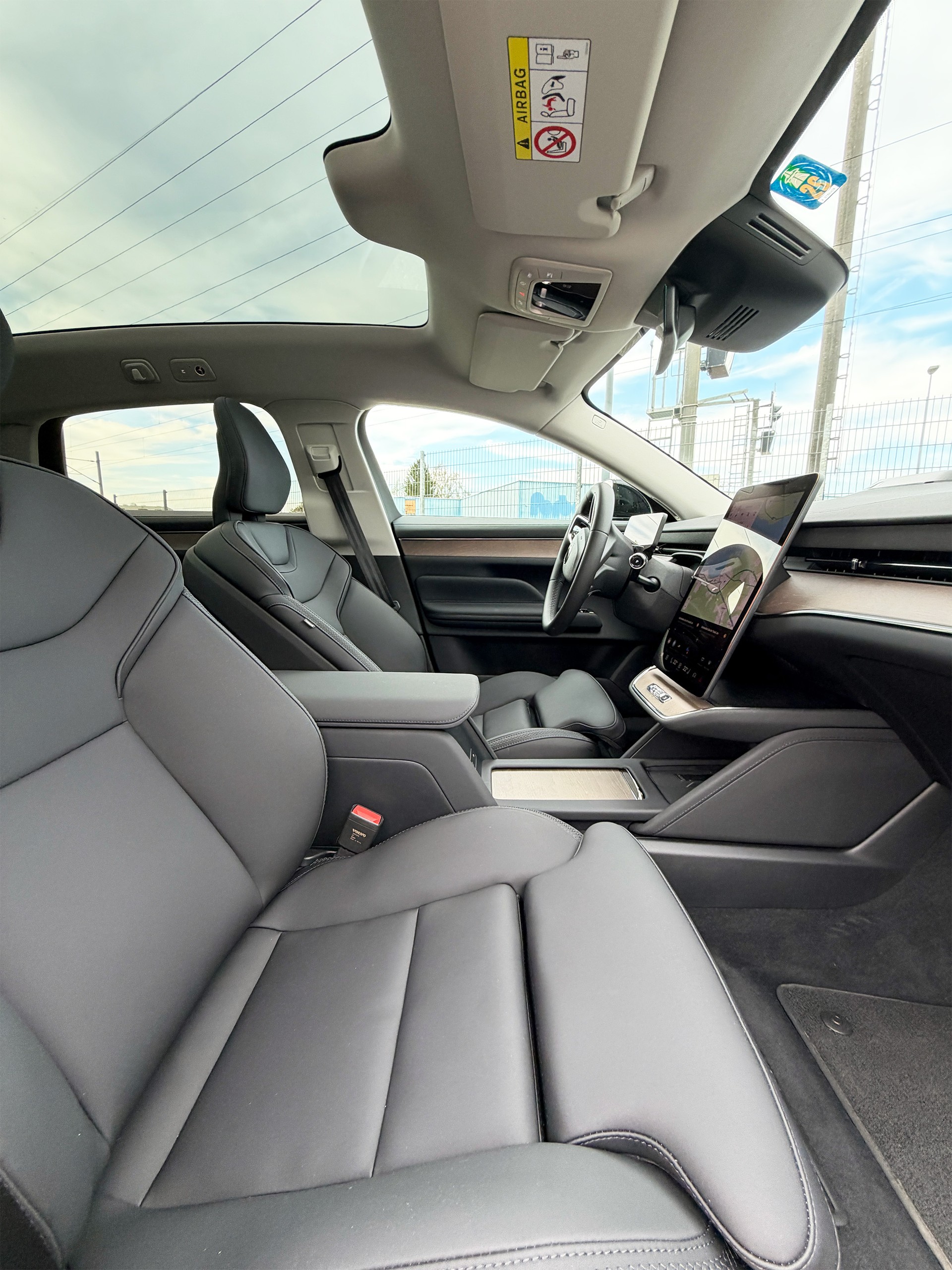 VOLVO ES90 Single 88 kWh Plus-image-6