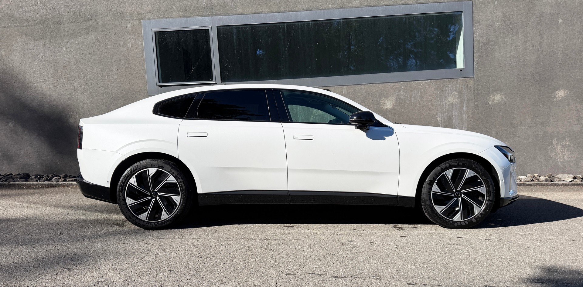 VOLVO ES90 Plus-image-2