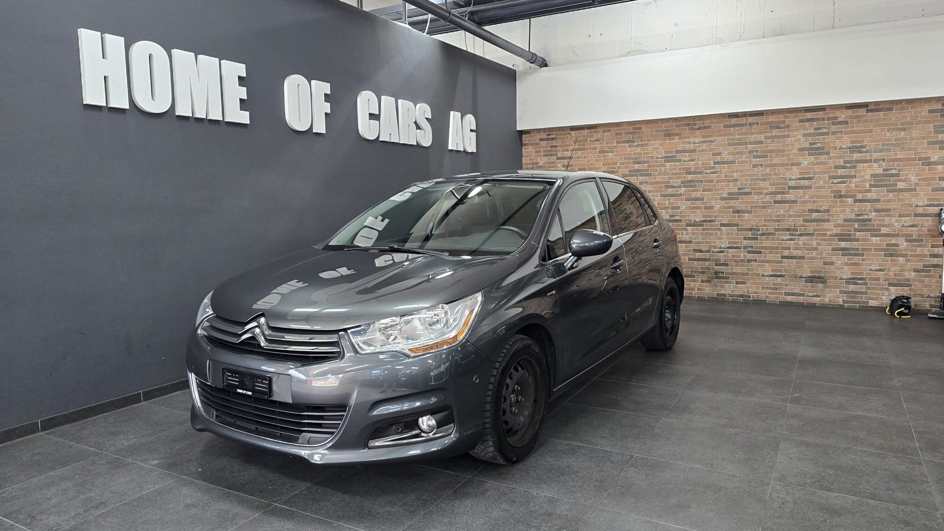 CITROEN C4 Berline 1.2 THP Exclusive-showroom-element-2