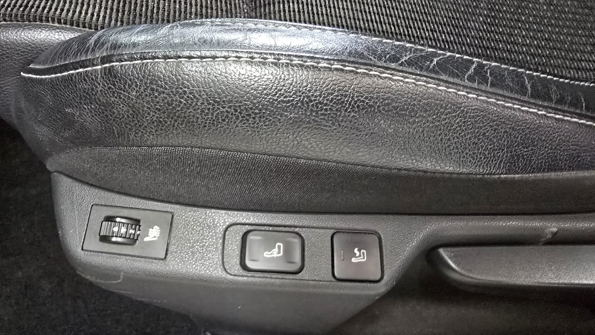 CITROEN C4 Berline 1.2 THP Exclusive-image-15