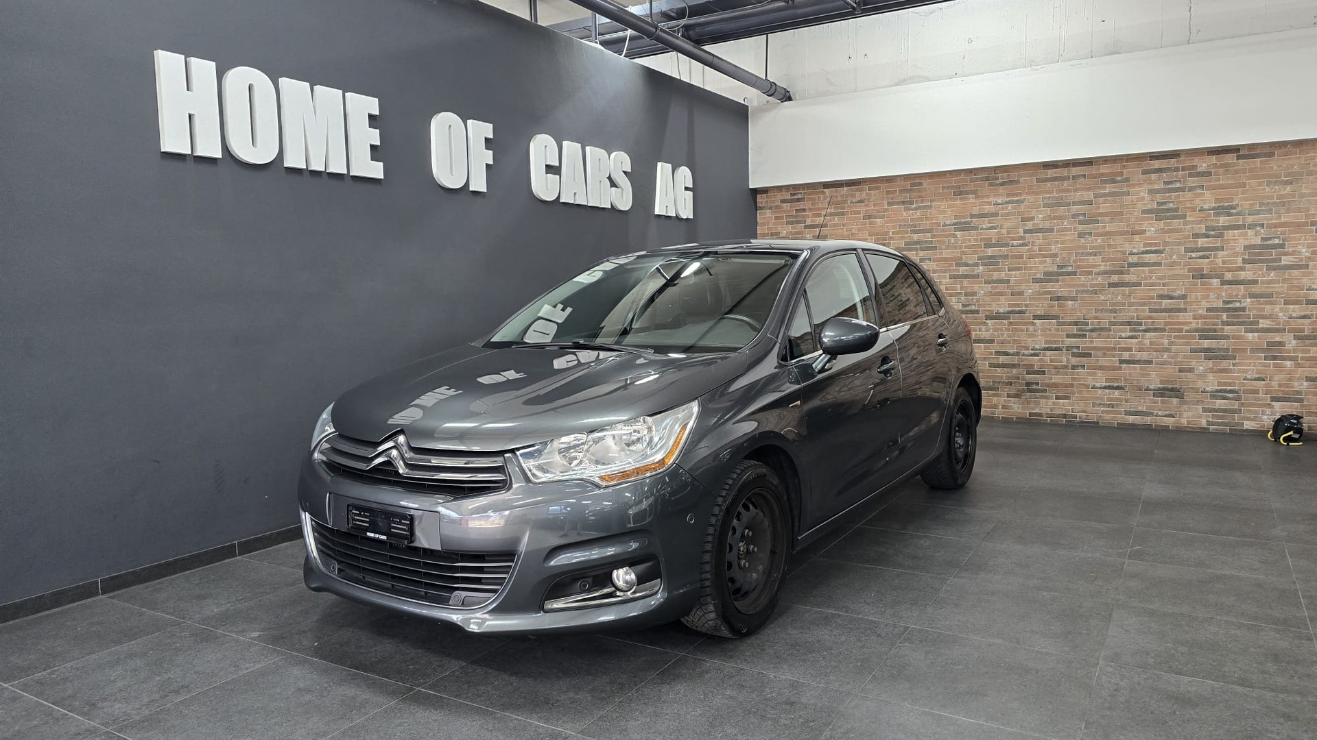 CITROEN C4 Berline 1.2 THP Exclusive-showroom-element-1