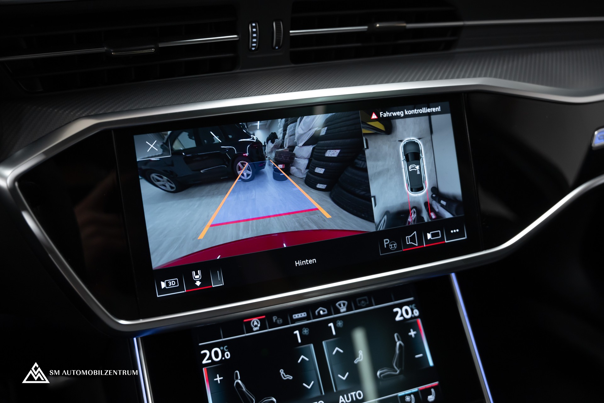 AUDI RS6 Avant 4.0 V8 TFSI quattro T-Tronic / Keramik / Standheizung / Dynamik Paket / Panorama /360°-image-27