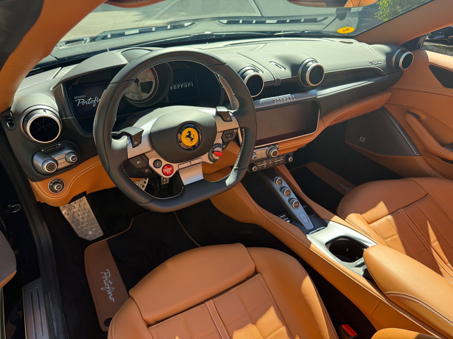 FERRARI Portofino 3.9 V8 T-image-4