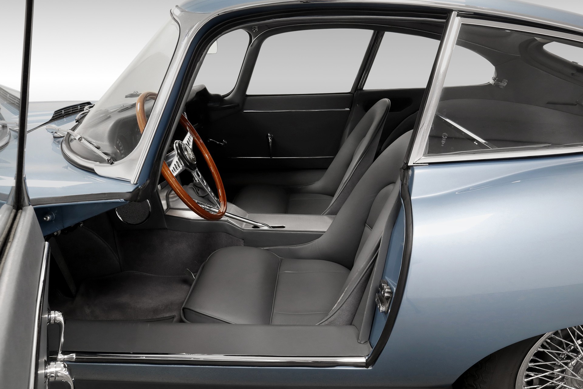 JAGUAR E-Type Serie 1-image-8
