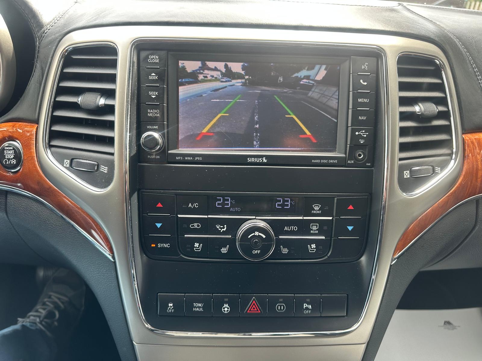 JEEP Grand Cherokee 5.7 HEMI Overland Automatic-image-12