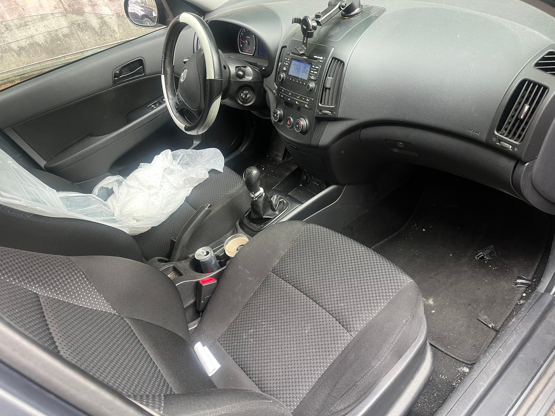 HYUNDAI i30 1.4 Comfort-image-13