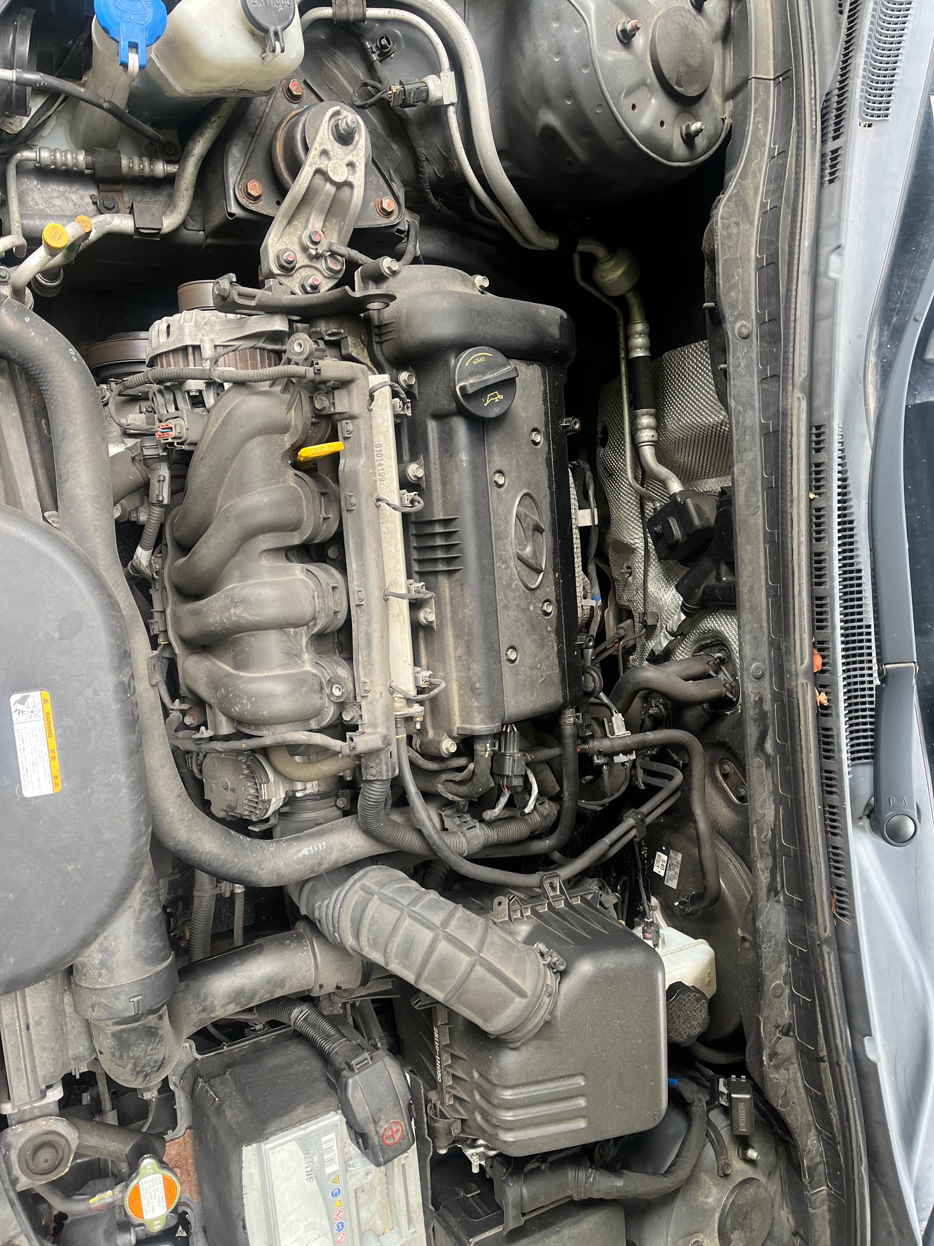 HYUNDAI i30 1.4 Comfort-image-15
