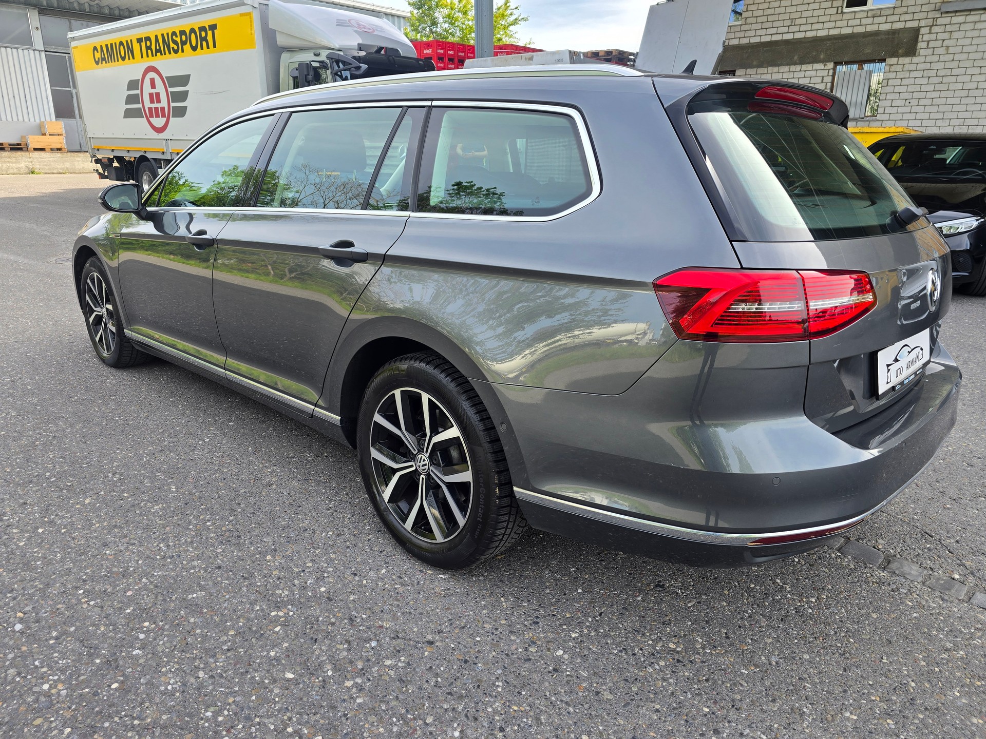 VW Passat Variant 2.0 TDI SCR BMT Highline 4Motion-image-4