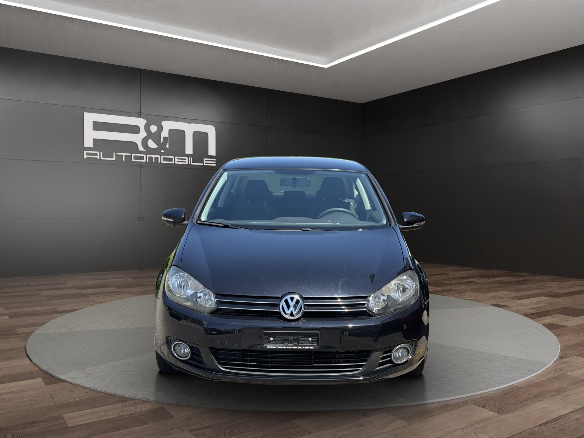 VW Golf 1.4 TSI Comfortline-showroom-element-1