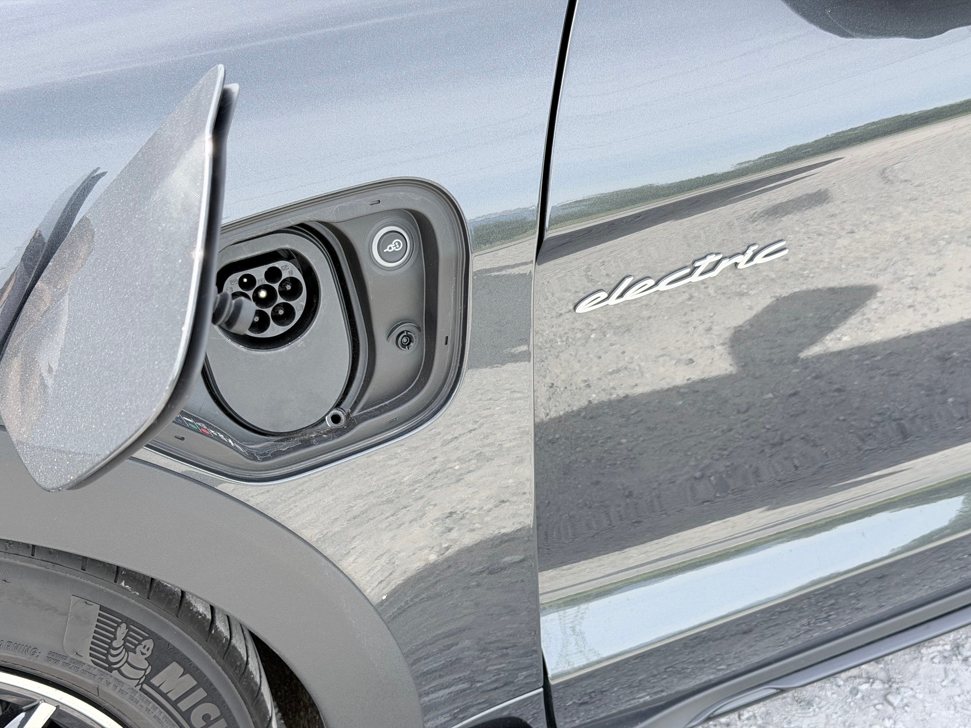 PORSCHE 4S Cross Turismo, Panorama, Luftfederung, Top!-image-7