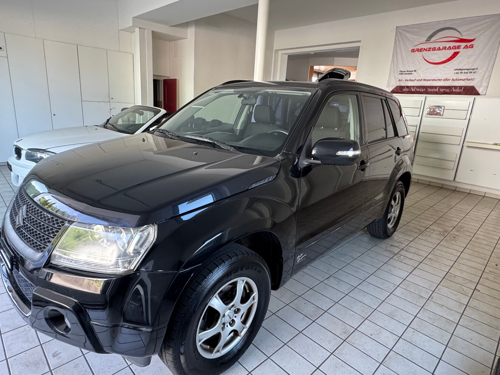 SUZUKI Grand Vitara 2.0 16V Top Limited Edition Automatic-image-2