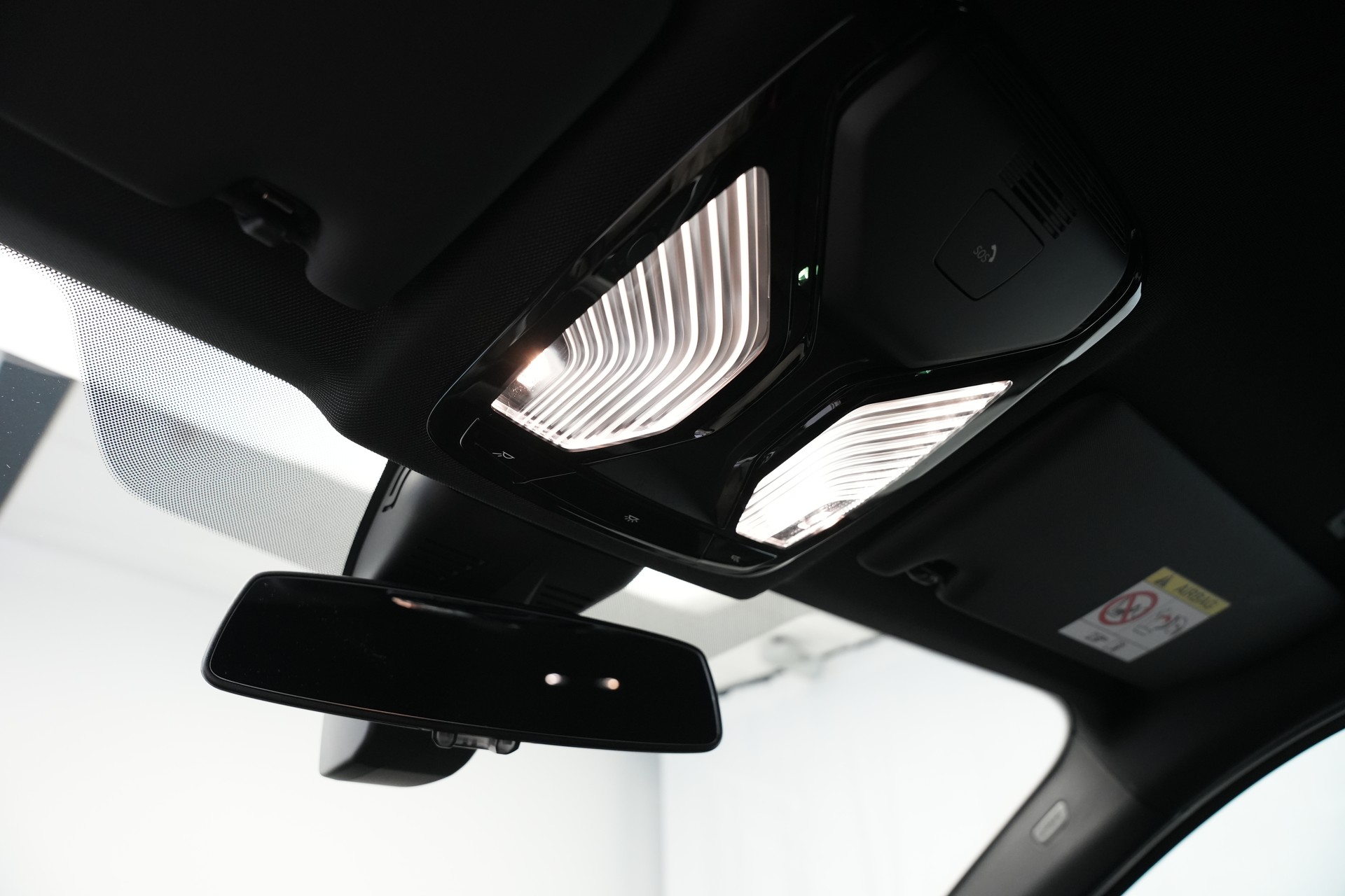 BMW M340i xDrive 48V Steptronic *Facelift* *HuD* *Curved Display*-image-19