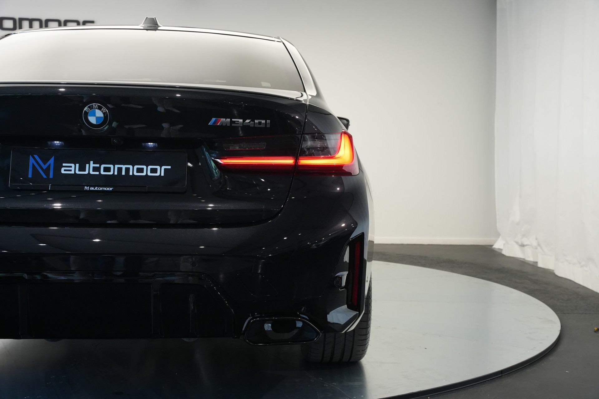 BMW M340i xDrive 48V Steptronic *Facelift* *HuD* *Curved Display*-image-10