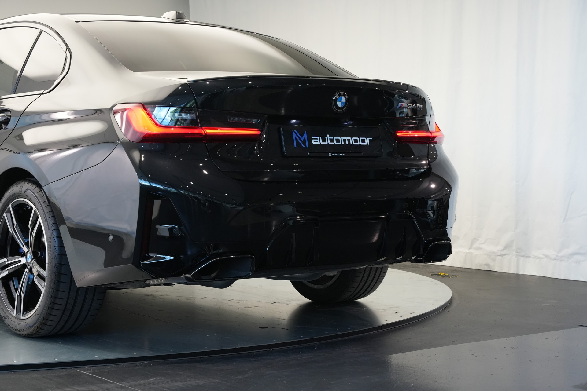 BMW M340i xDrive 48V Steptronic *Facelift* *HuD* *Curved Display*-image-39