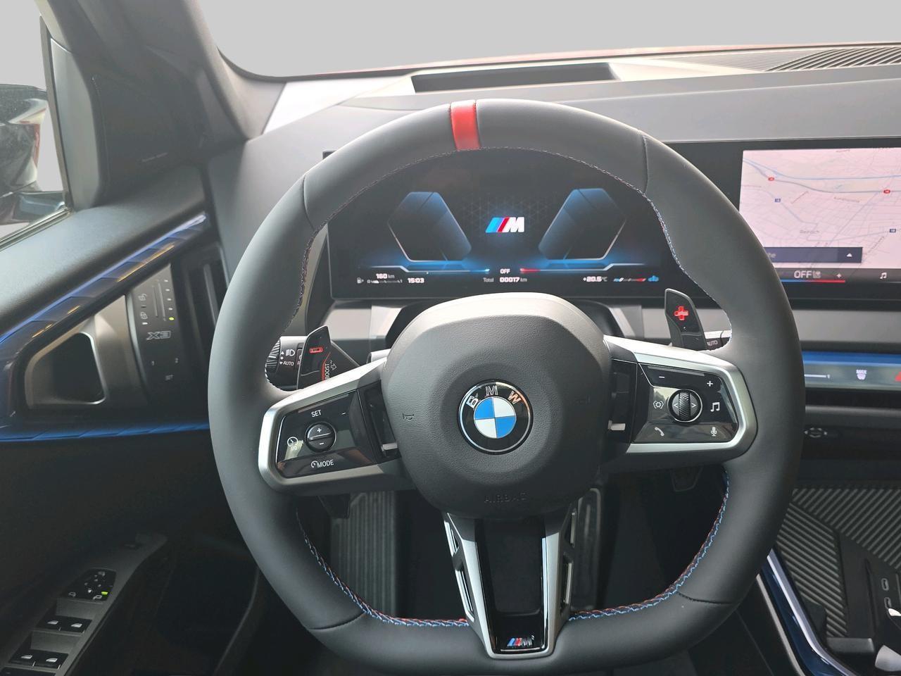 BMW X3 M50i-image-12