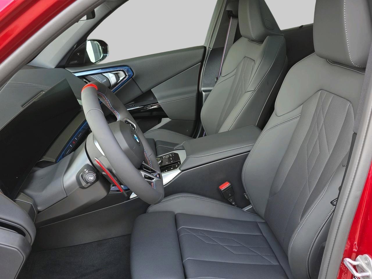 BMW X3 M50i-image-6