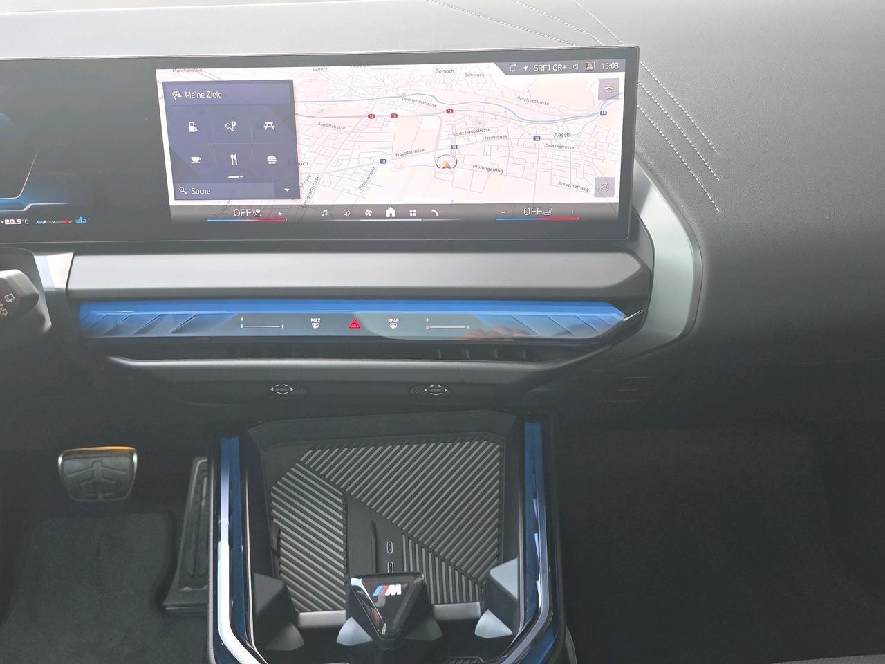 BMW X3 M50i-image-9