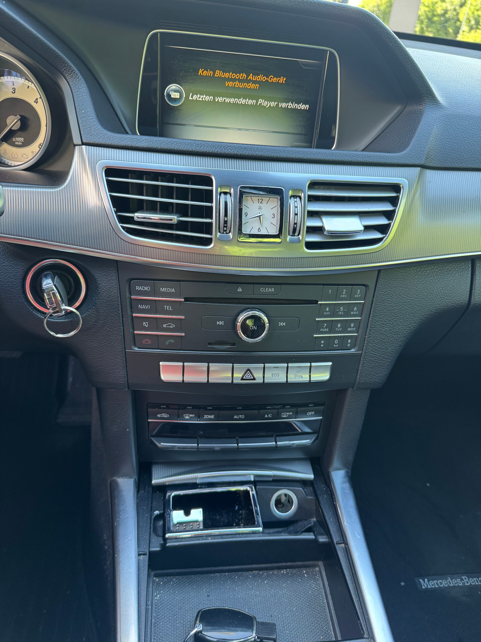 MERCEDES-BENZ 220 CDI-image-12