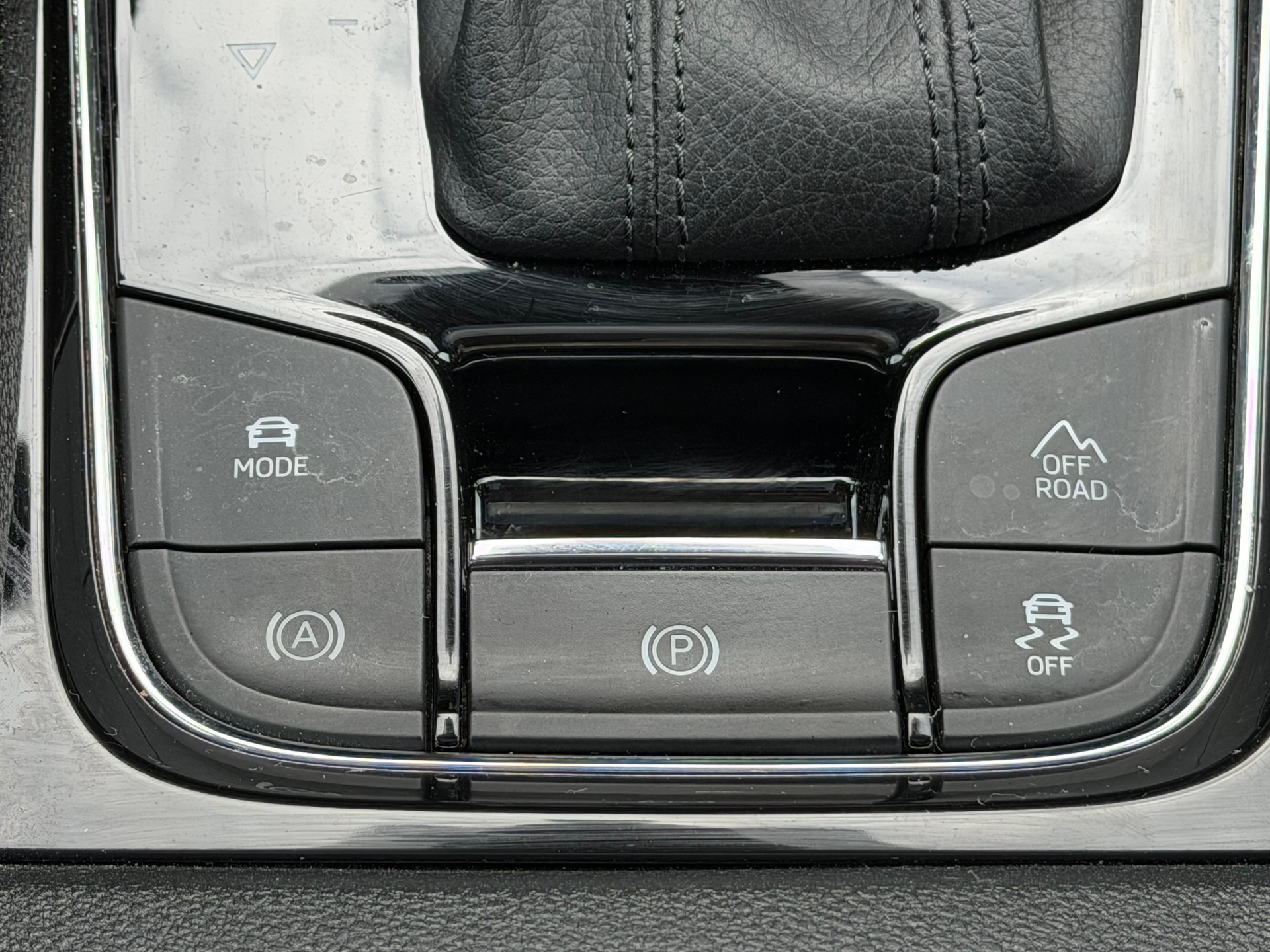 SKODA Kodiaq 2.0 TDI CR Style 4x4 DSG-image-15