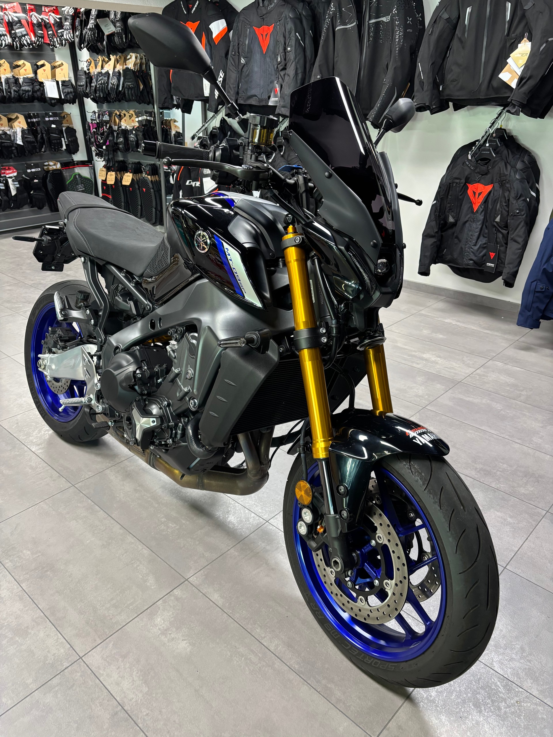 YAMAHA MT-09 SP-image-2