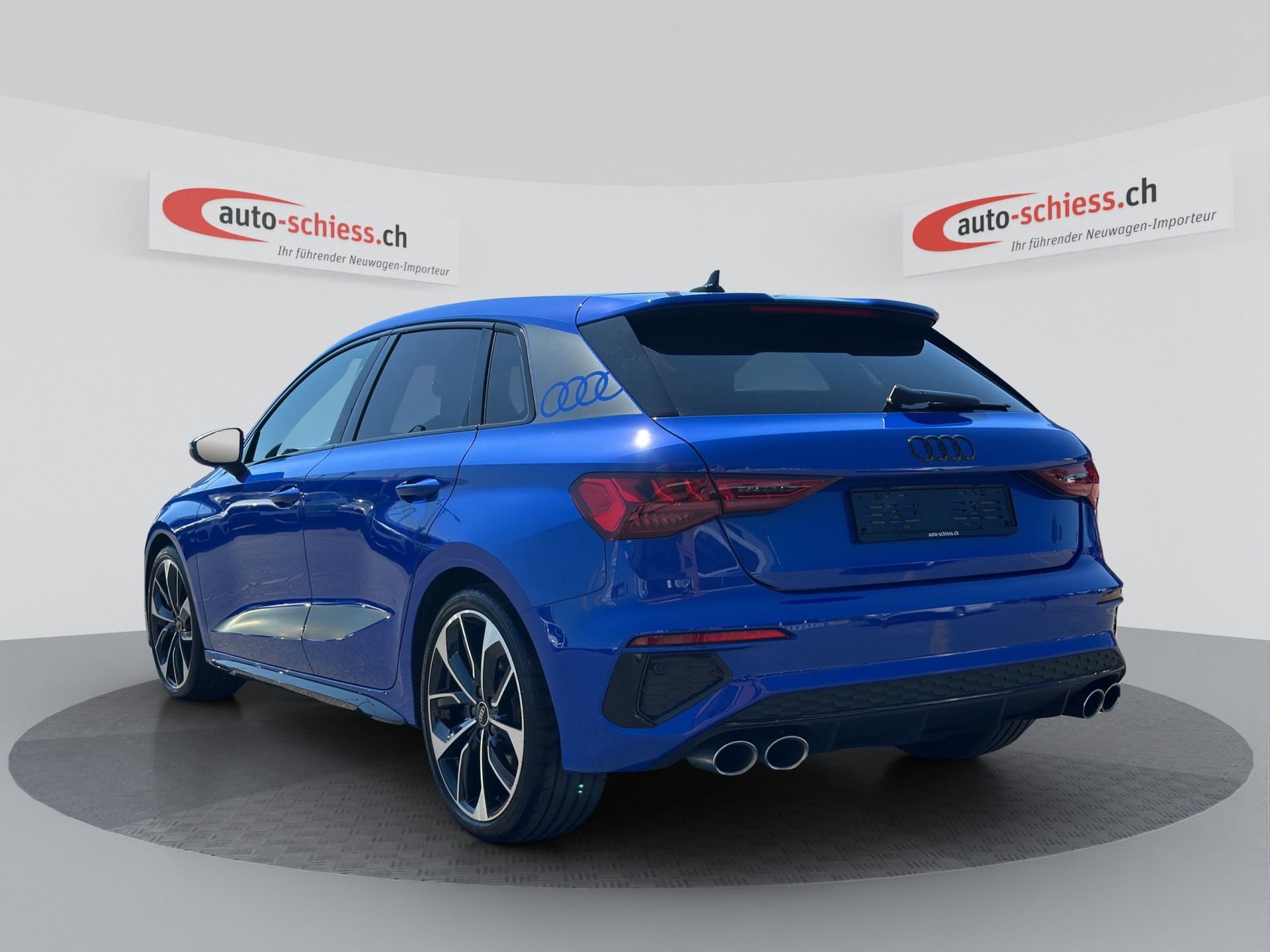AUDI S3 Sportback 2.0 TFSI quattro S-tronic-image-2