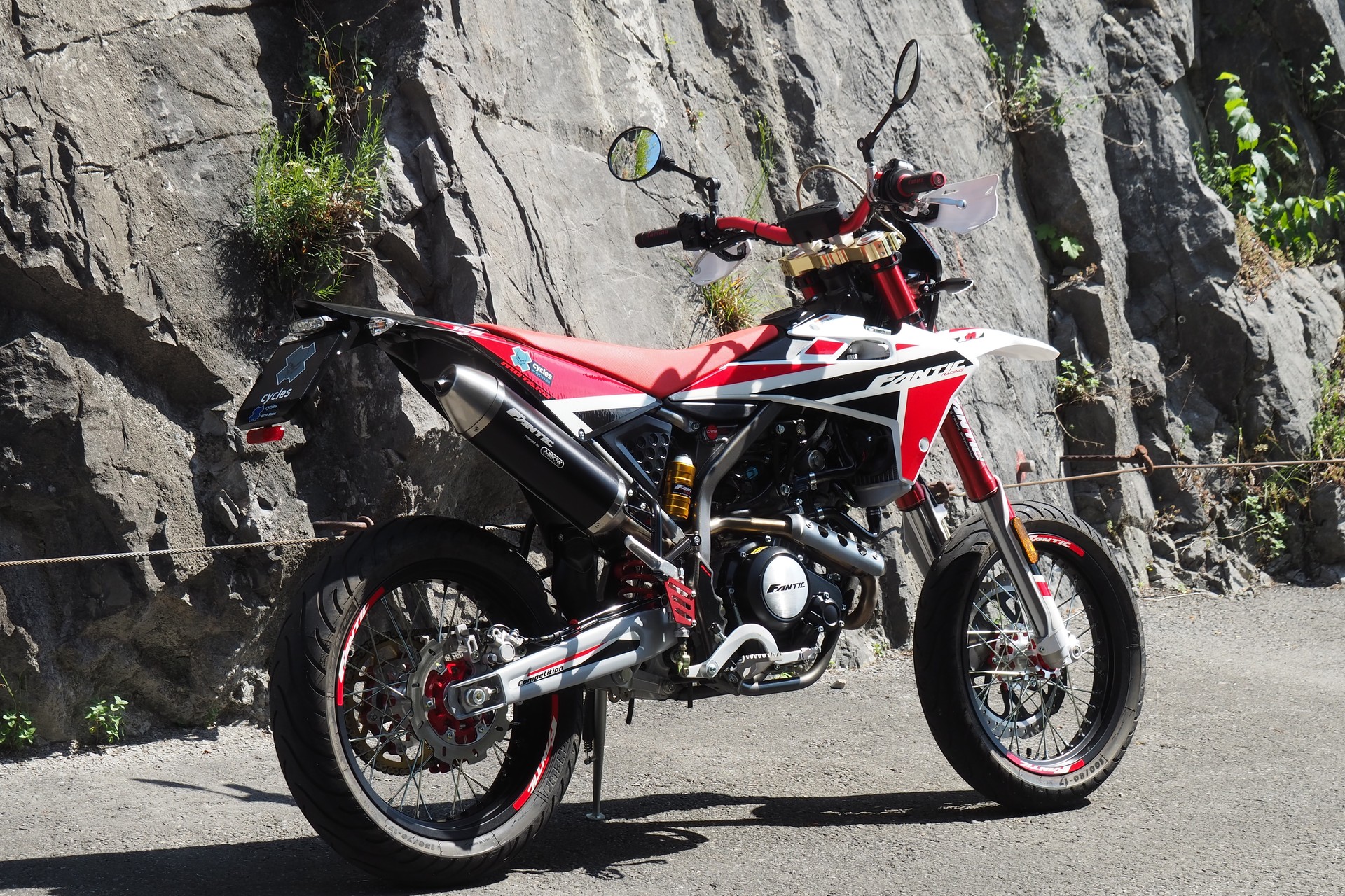 FANTIC XMF 125 Motard-image-4