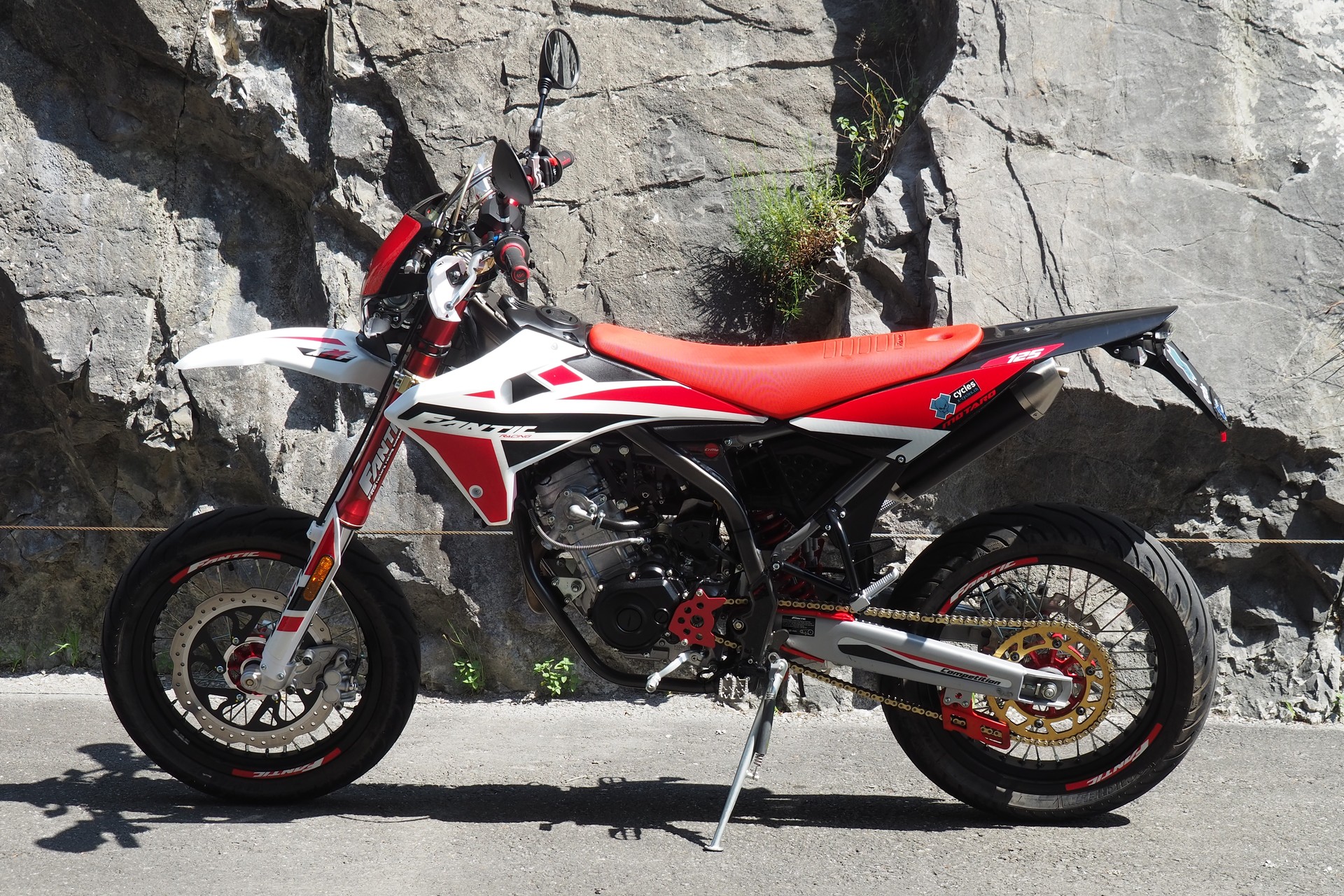 FANTIC XMF 125 Motard-image-3